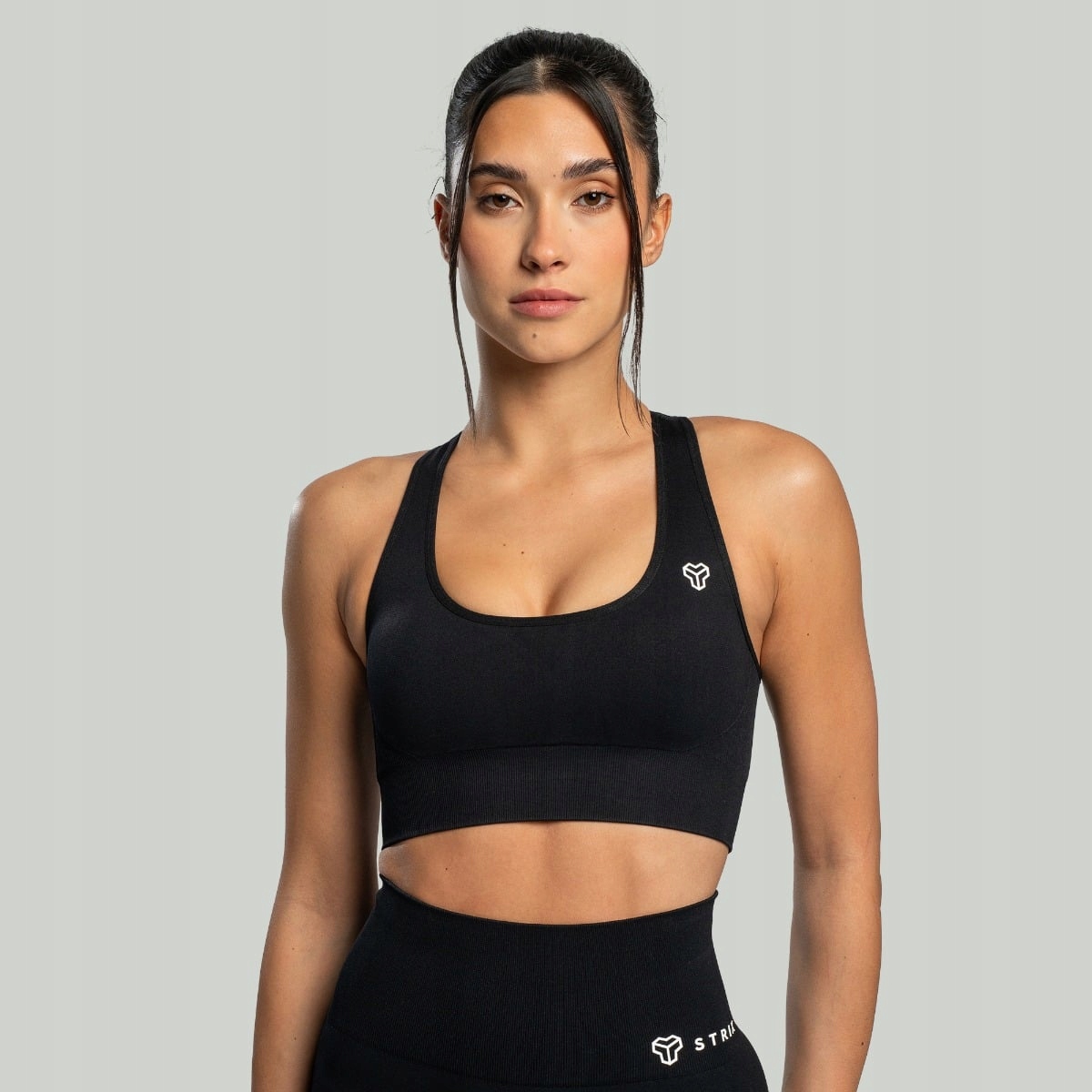 GymBeam Biustonosz sportowy Seamless Black Xs