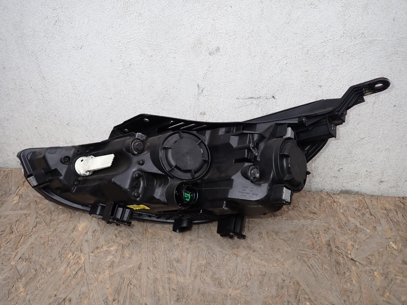 light right front lens HYUNDAI I30 3 III PDE 2017-2021R 92102-G4000