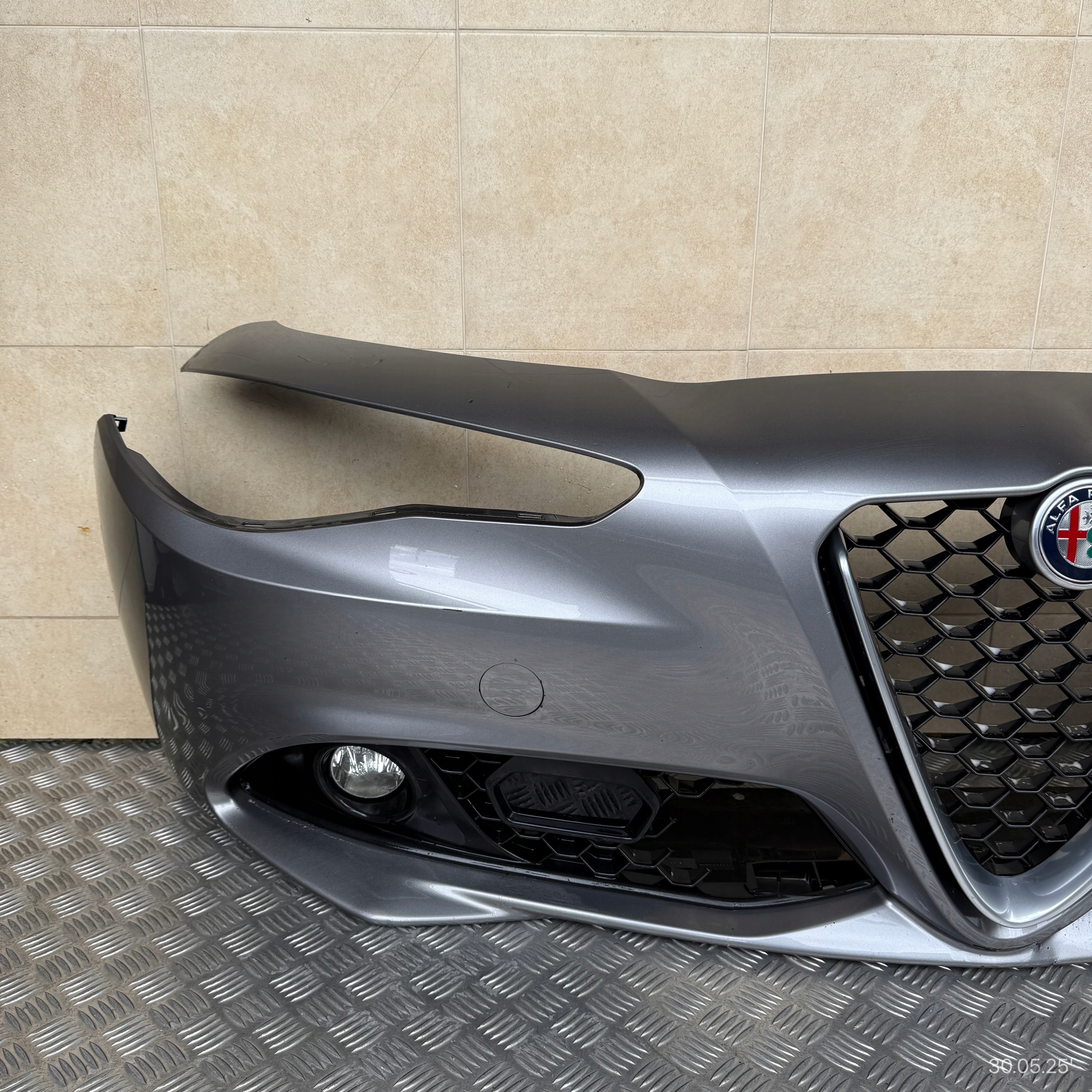 Frontstoßstange komplet ALFA ROMEO GIULIA 2017 ROK