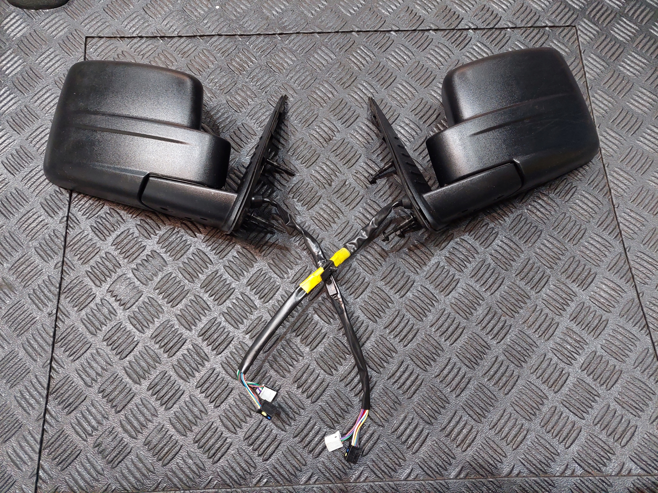 mirror 7+4 PIN 11 PIN left UK JEEP CHEROKEE KK