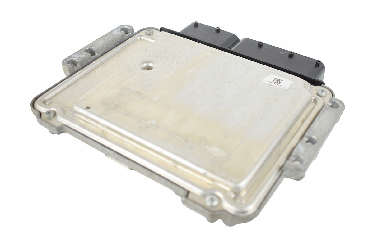 computer control unit of the engine HYUNDAI IX35 1.7 CRDI 0281031420 39199-2ABB3