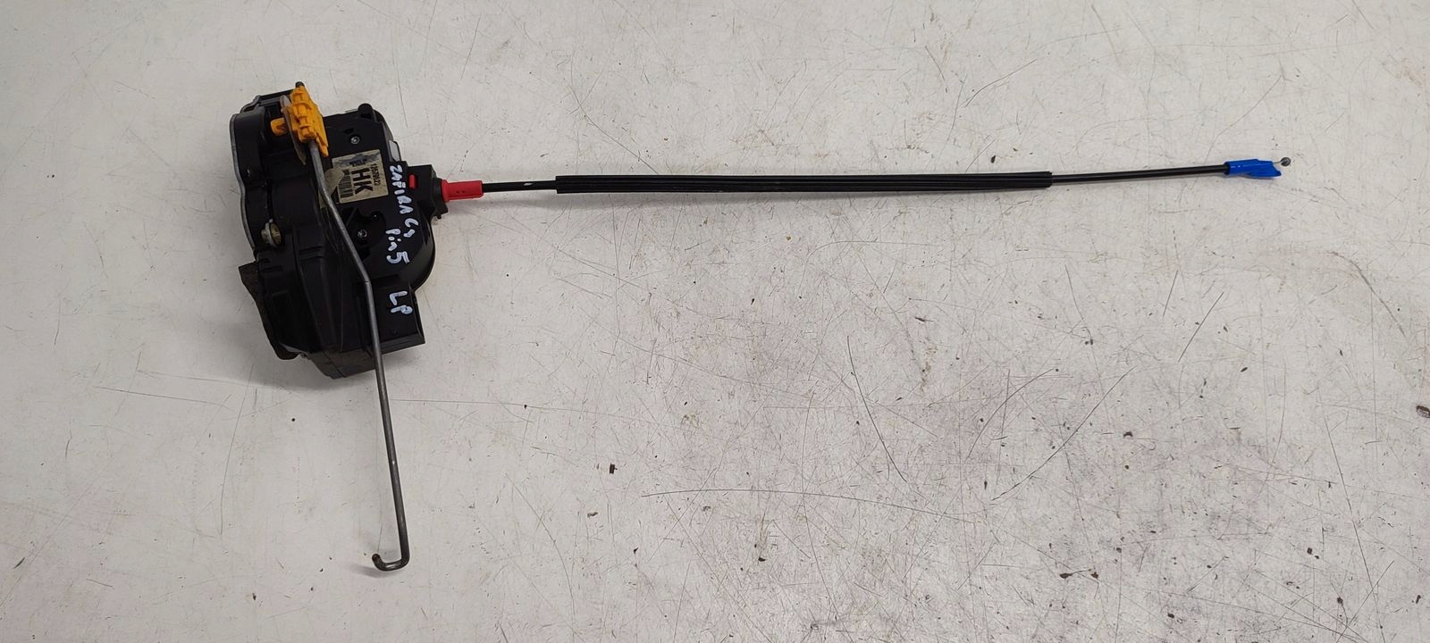 lock door front front left Opel Zafira C 1,4T 16V