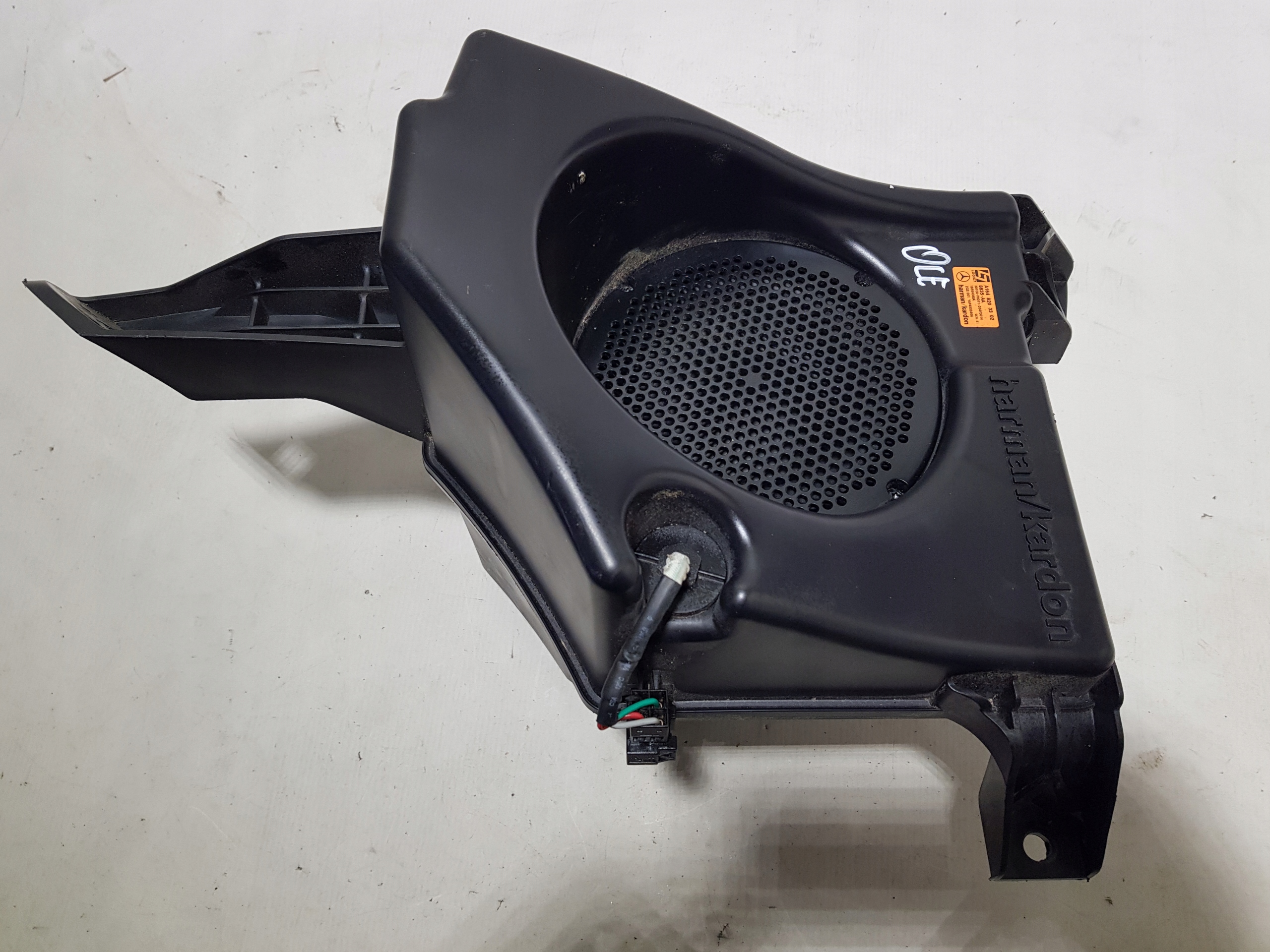 MERCEDES ML GL W164 X164 SUBWOOFER HARMAN KARDON