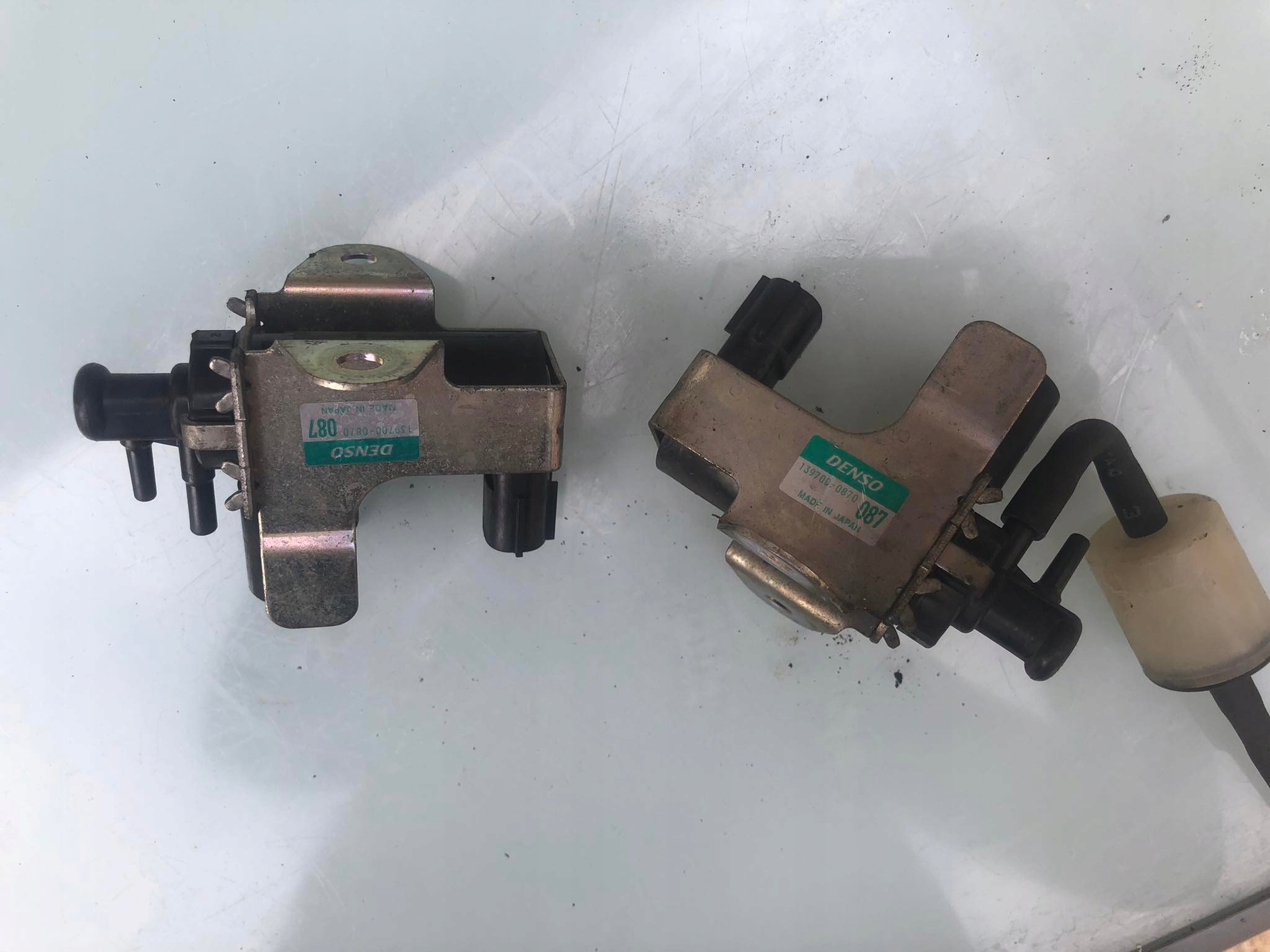 ВАКУУМНИЙ КЛАПАН _ _ _ 139700-0870 __