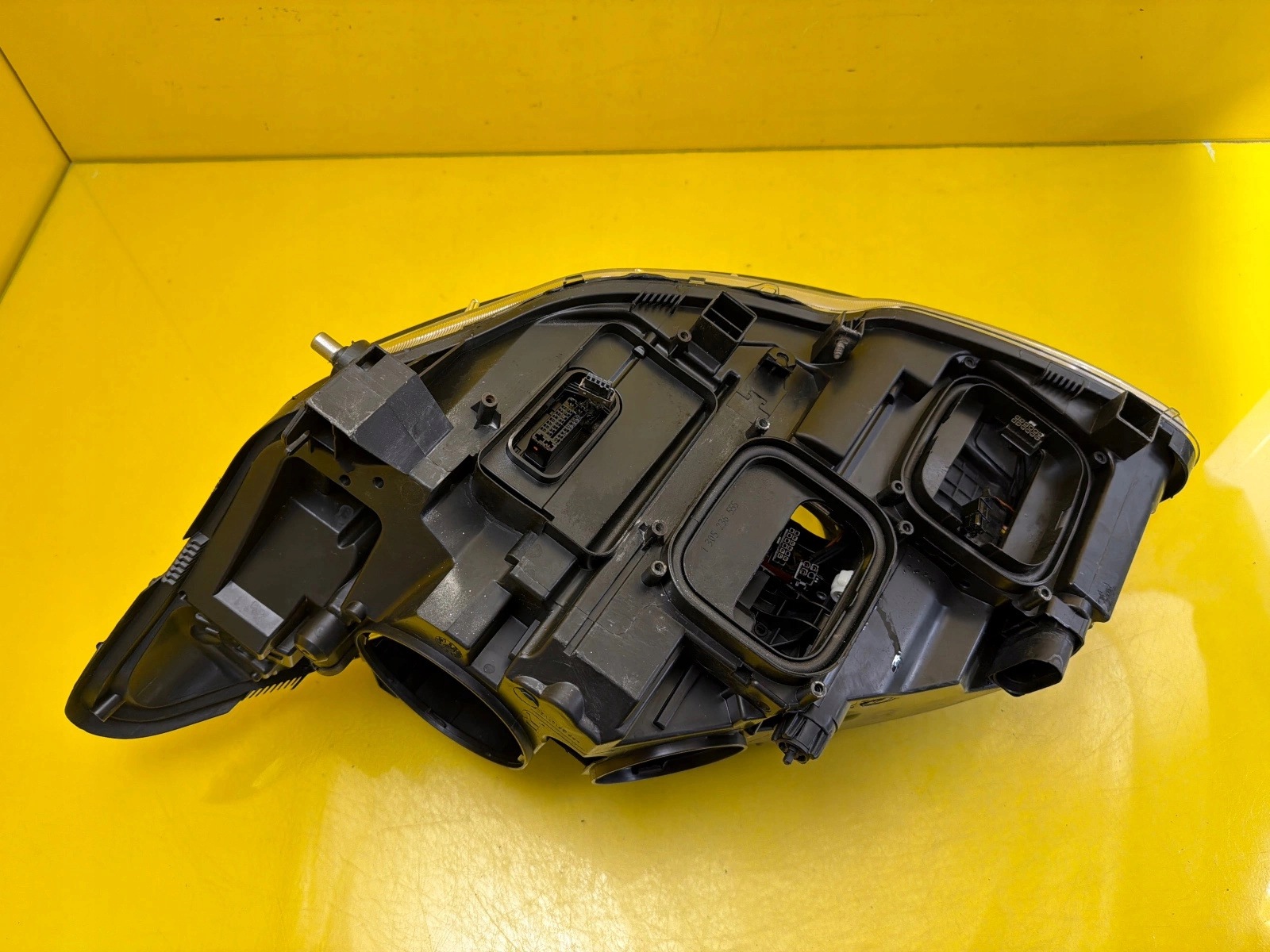 light right front Mercedes S-Klasa W221 Lift Xenon A2218201439
