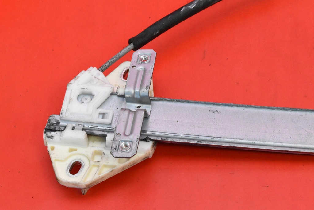 window regulator left front EU HONDA FR-V 04-09