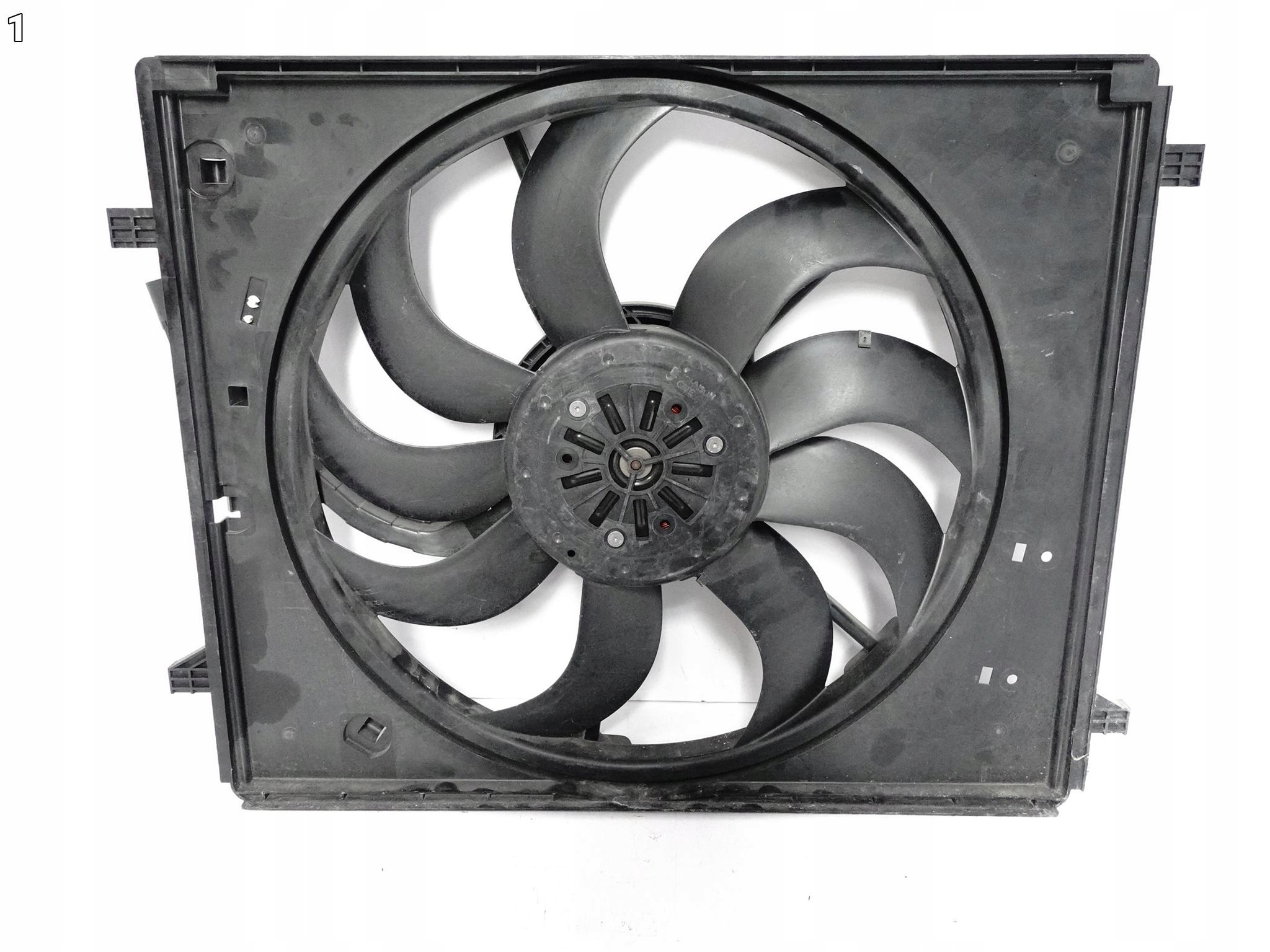 MASERATI LEVANTE M161 3.0D 16-24 ventilátor obal vrtule chladiče