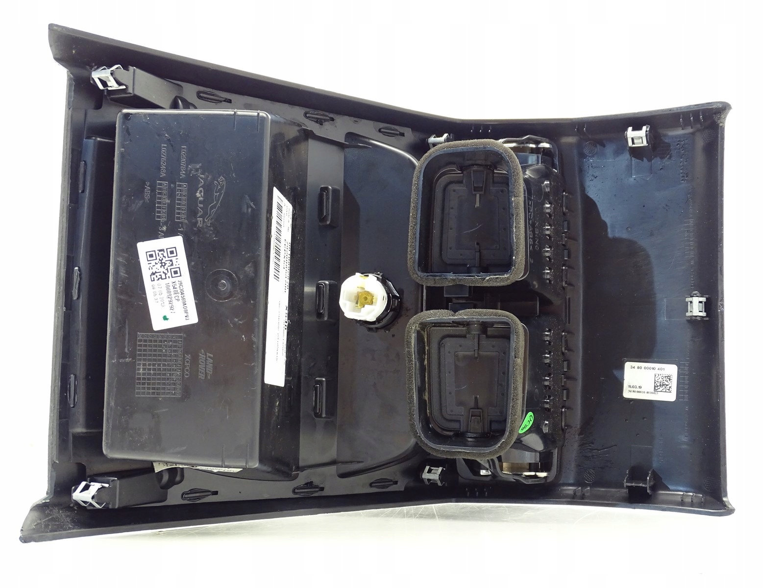 grid air conditioning devices central rear part JAGUAR E-PACE J9C304569AD