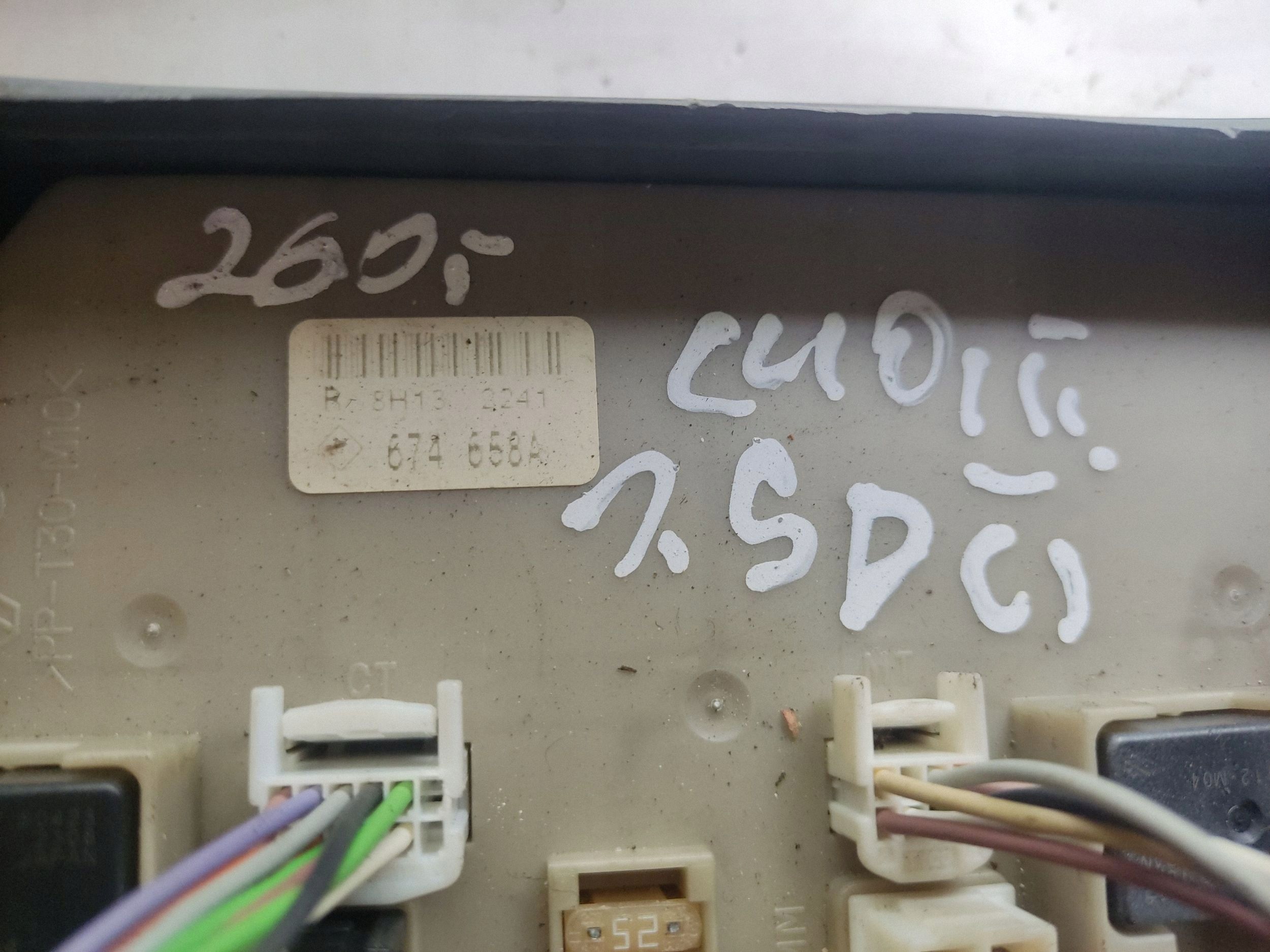 Module fusibles RENAULT Clio III 1.5D 2008