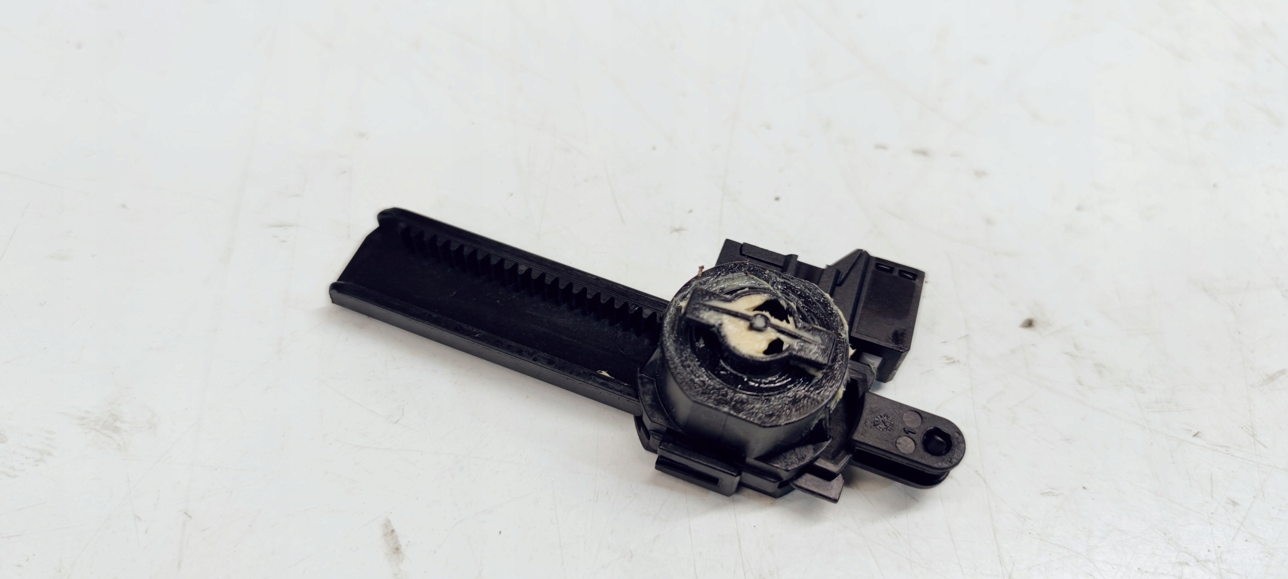 Dämpfer Handschuhfach AUDI A3 8V 8V1858309