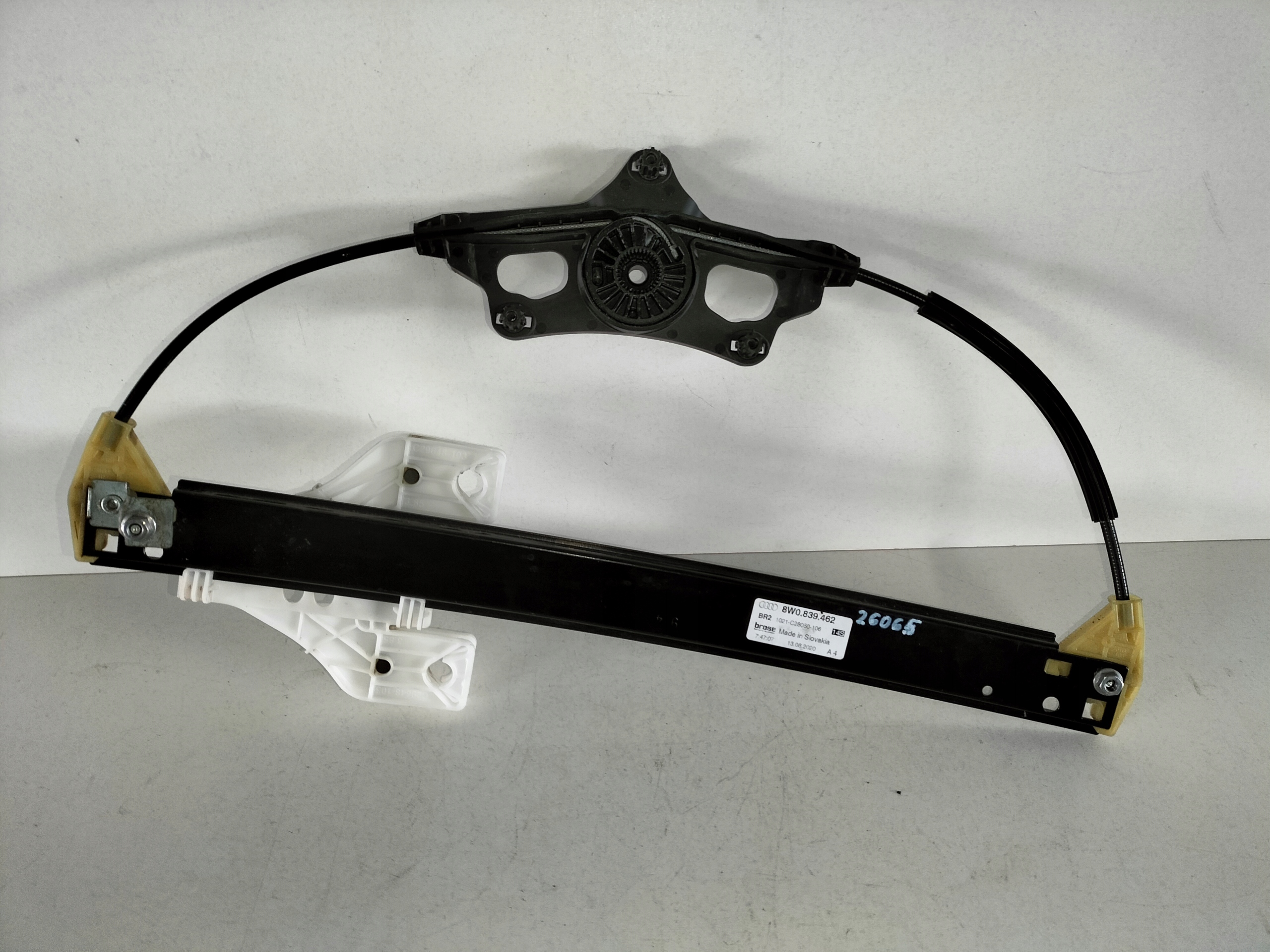 window regulator rear part right AUDI A4 B9 15