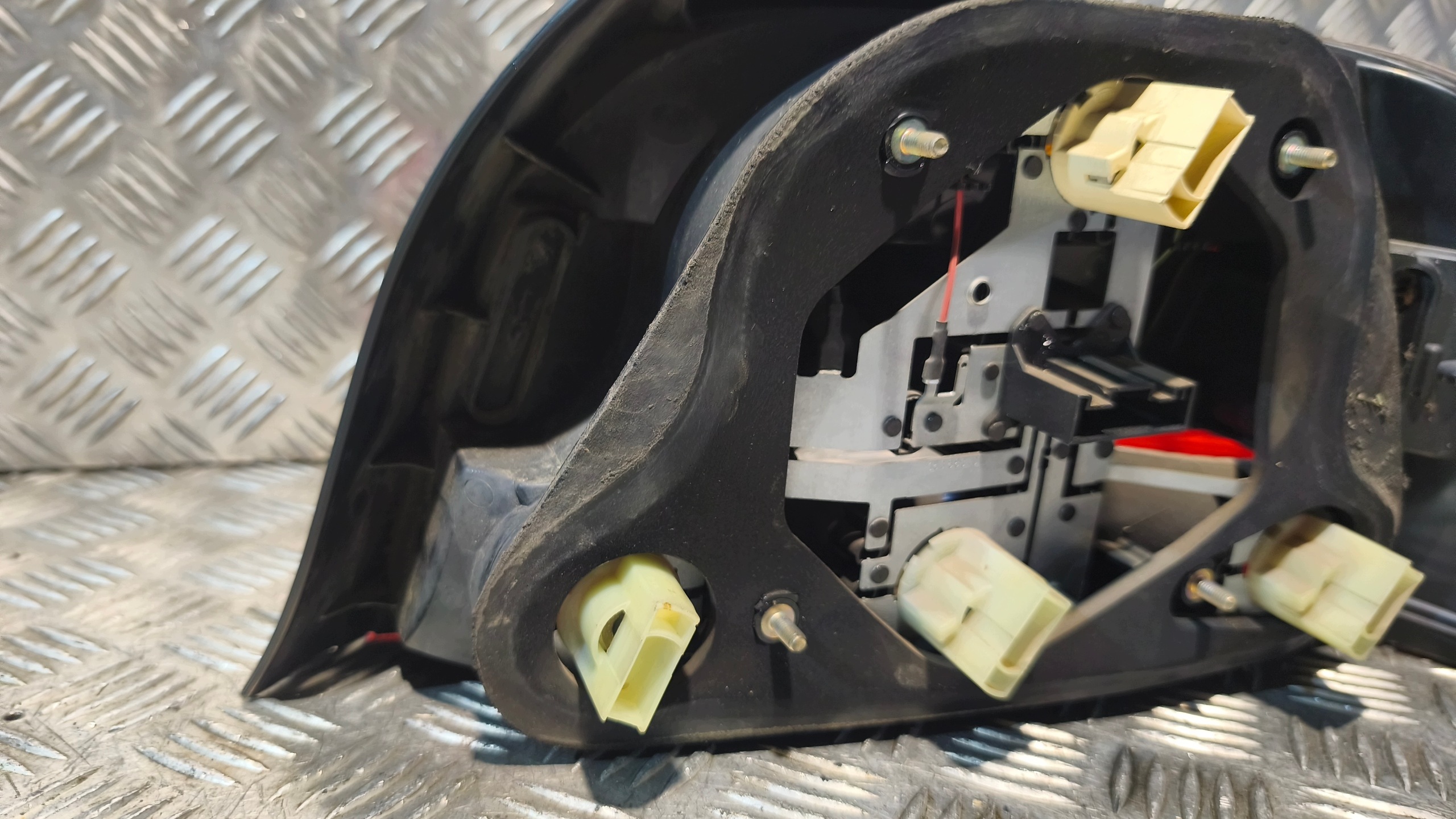 light left rear part BMW E39 sedan LIFT