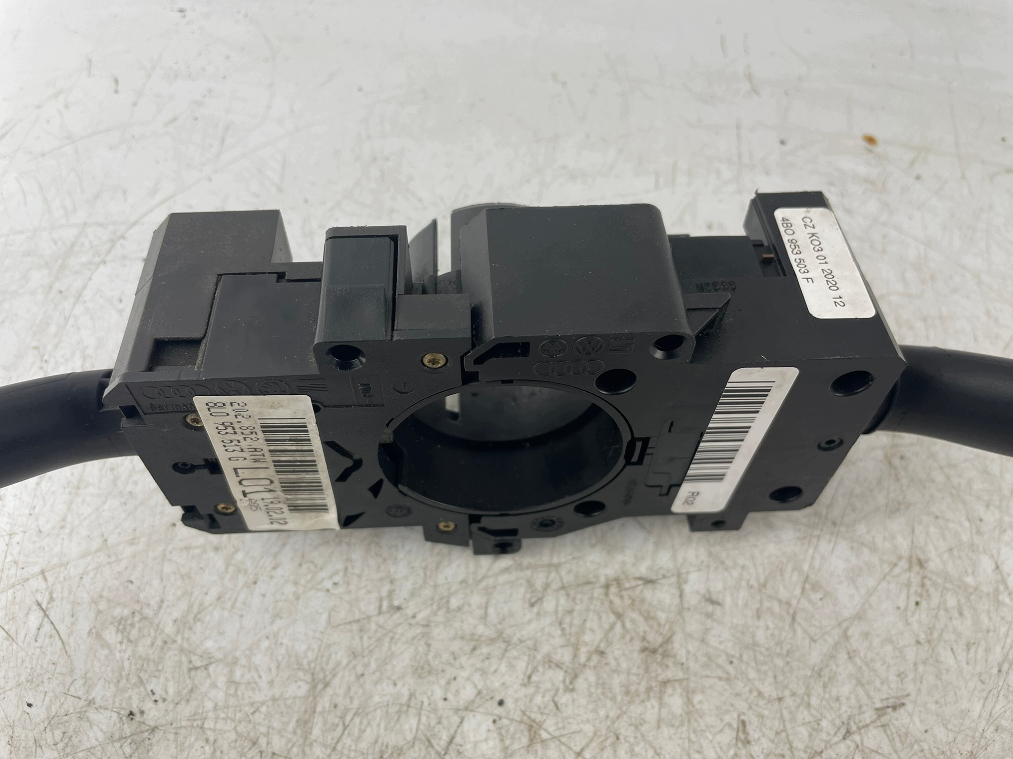 commande levier commodo sous volant 4BO 953 503 F Skoda Fabia 6Y2