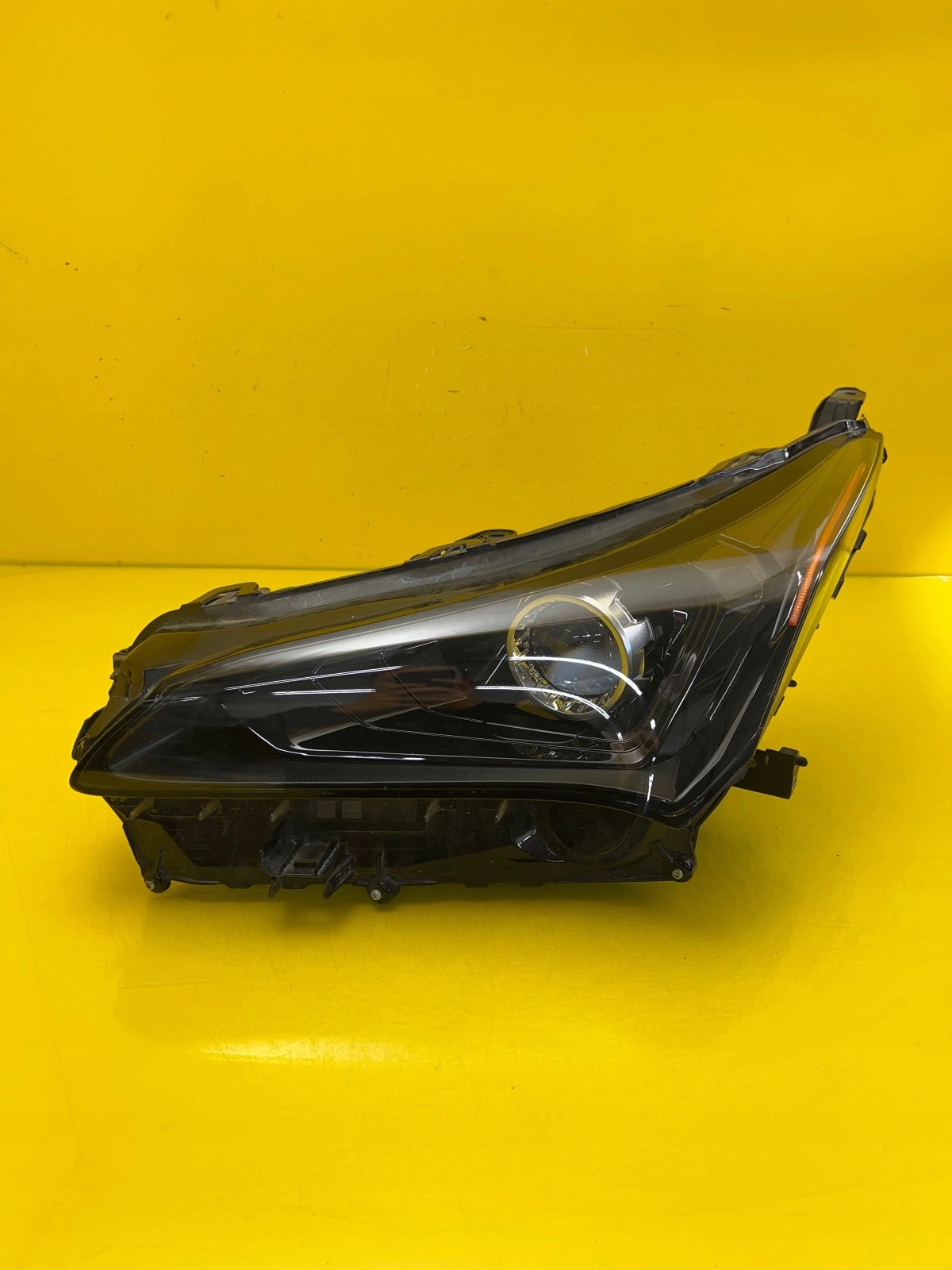 light left Lexus NX NX200T NX300H 18- Led