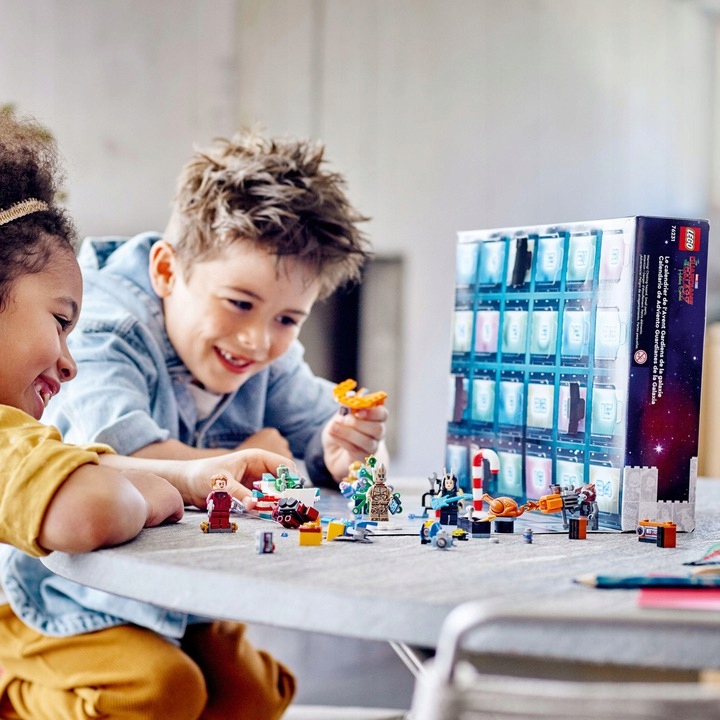 LEGO MARVEL KALENDARZ ADWENTOWY ZE STRAŻNIKA 76231 Marka LEGO