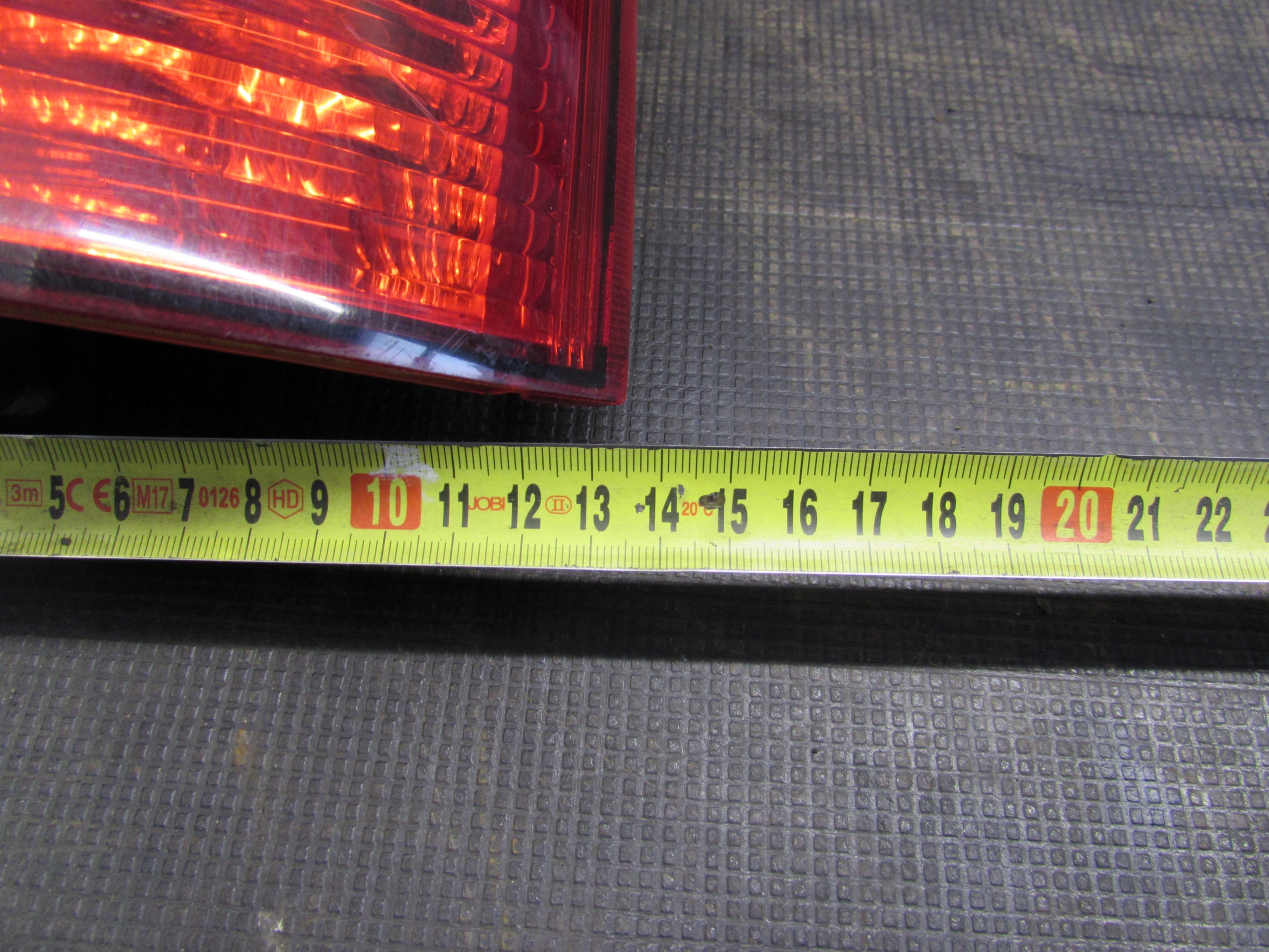 фонарь правый subaru JUSTY III 03-07R.