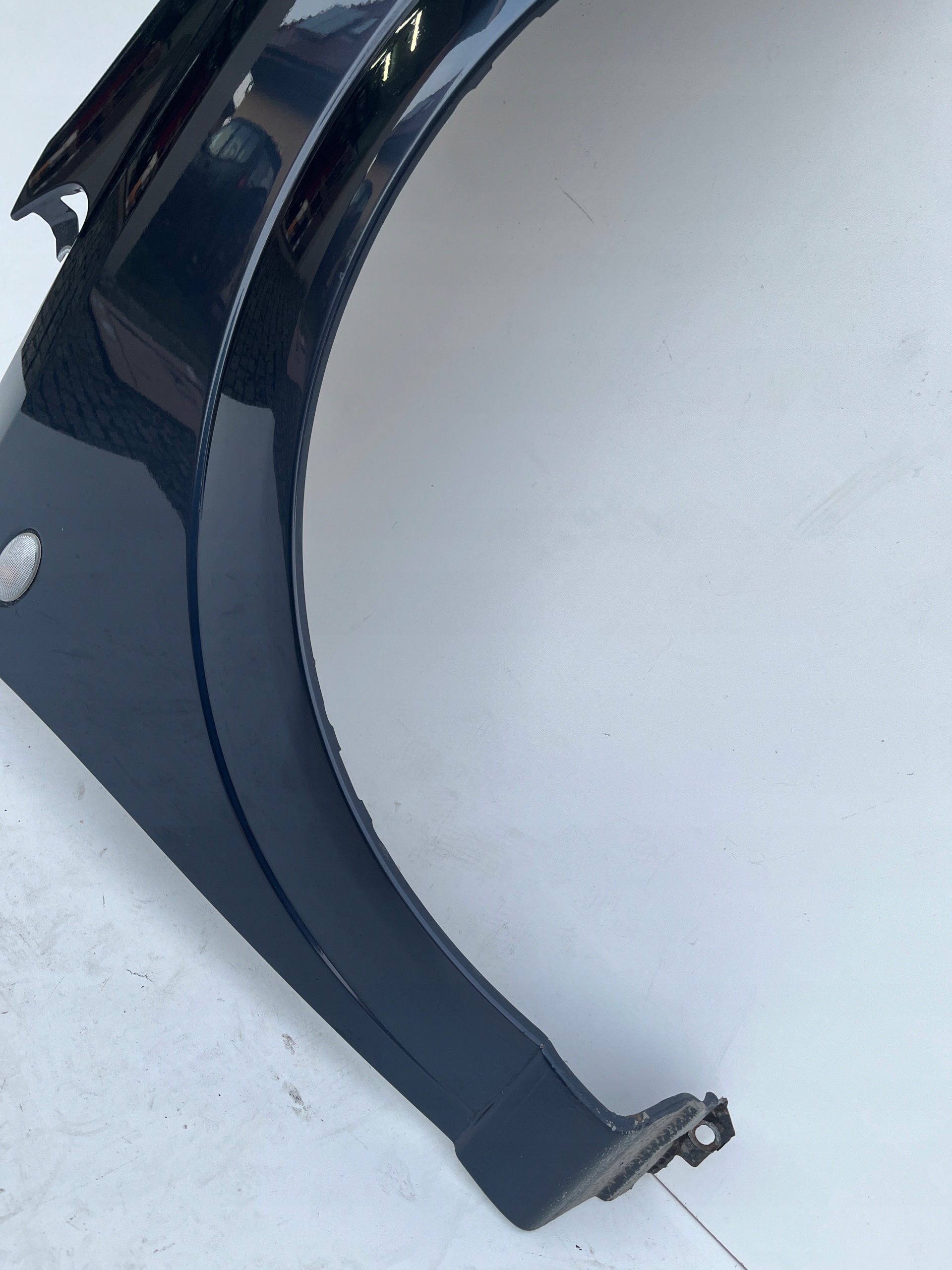 fender right front Opel MERIVA A Z168 03-10r.