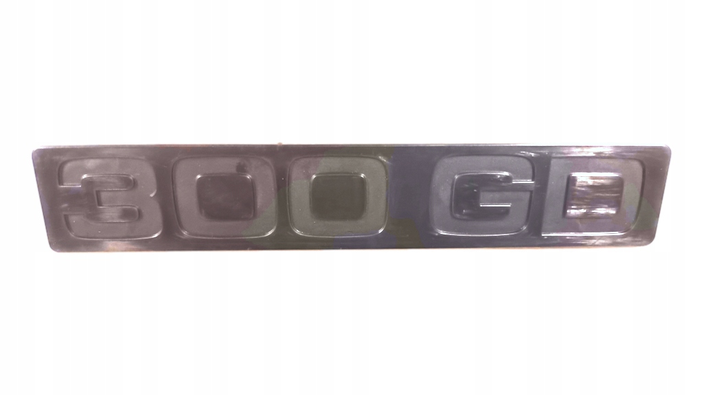 A4618170715 - MERCEDES W461 G-Class эмблема 300 GD OE