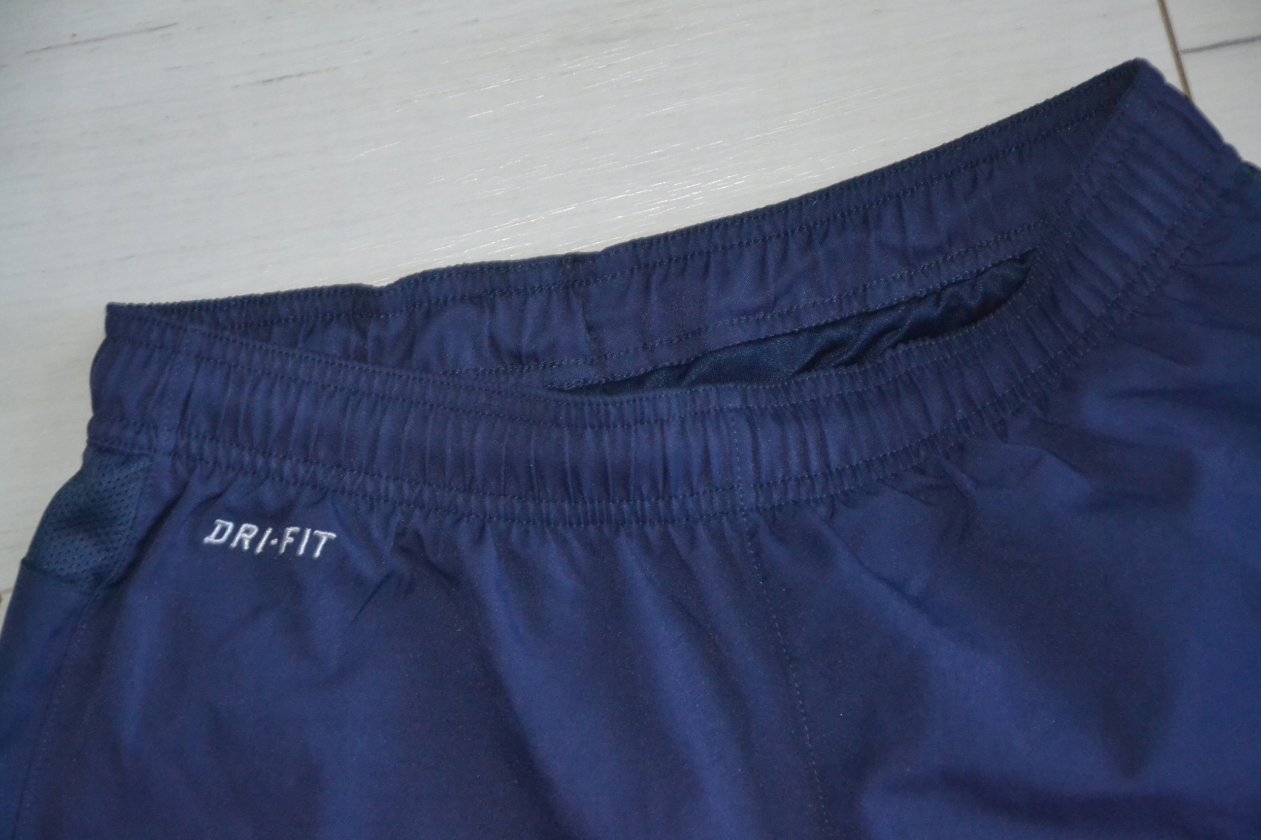 NIKE FC BARCELONA SPODENKI S Marka Nike