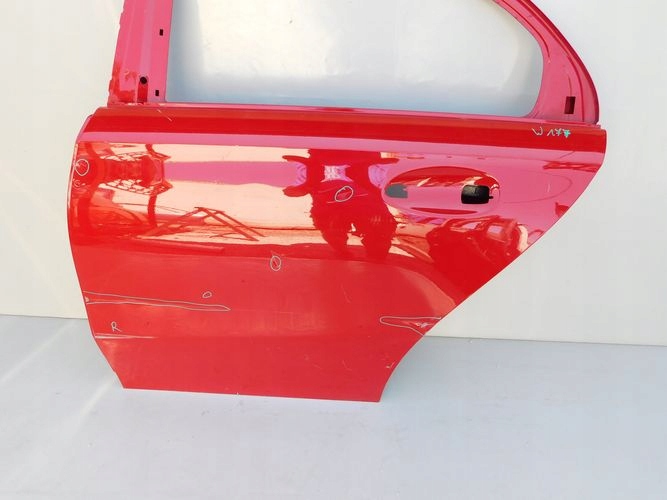 MERCEDES W177 177 A-KLASA drzwi lewe tylne tył Producent części Mercedes-Benz OE