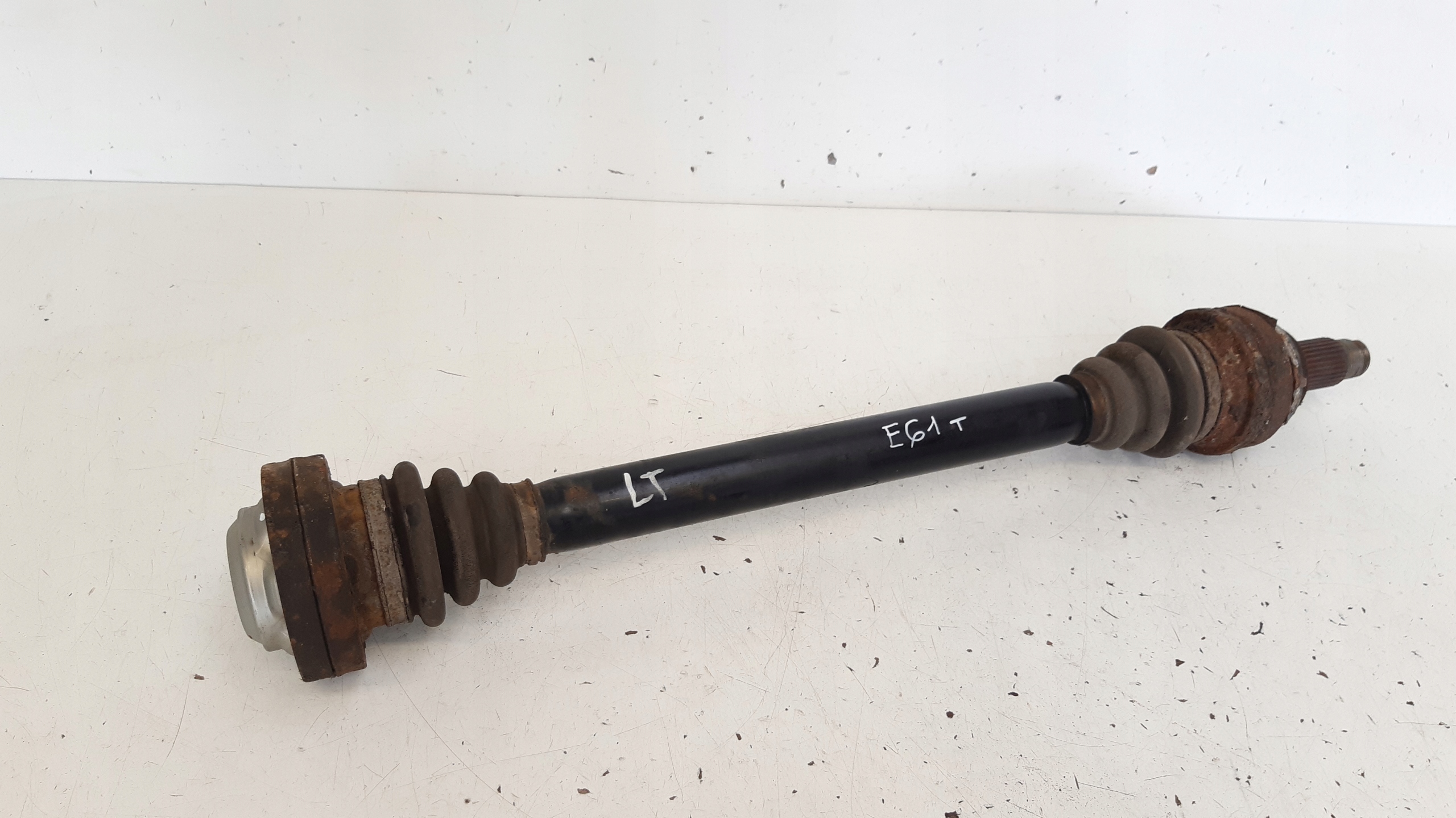 semi-axis left rear part 525i BMW E61 525i