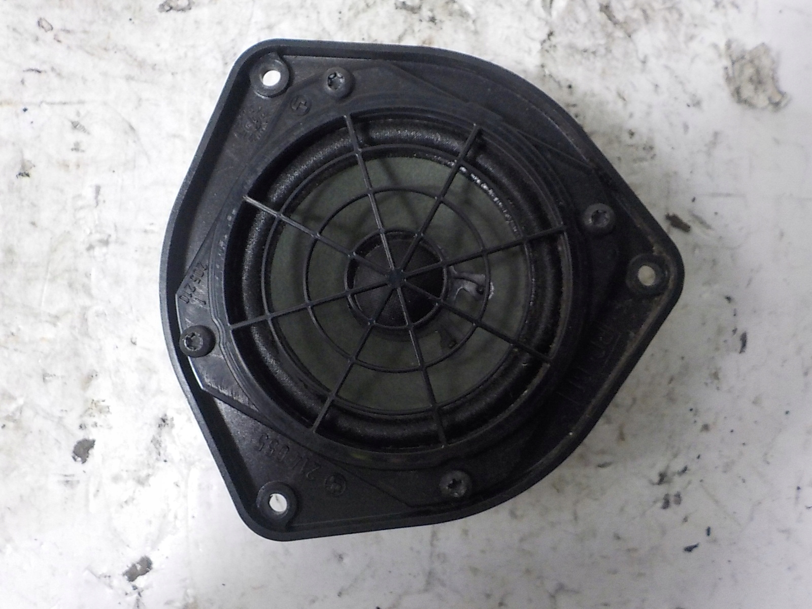 AUDI A8 D2 speaker door left right rear part rear 4D0035411A