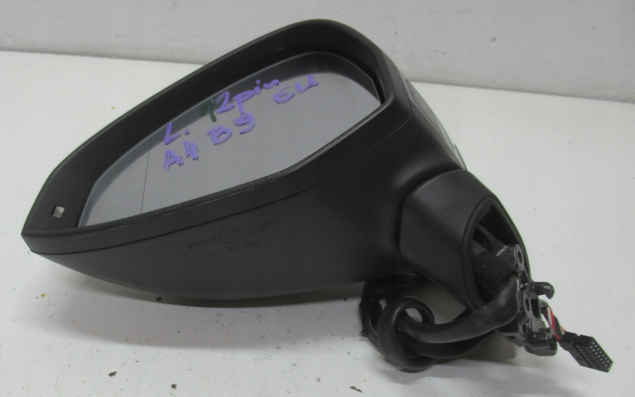 AUDI A4 B9 AVANT 3.0 TDI 18R mirror left 12 PIN EUROPA