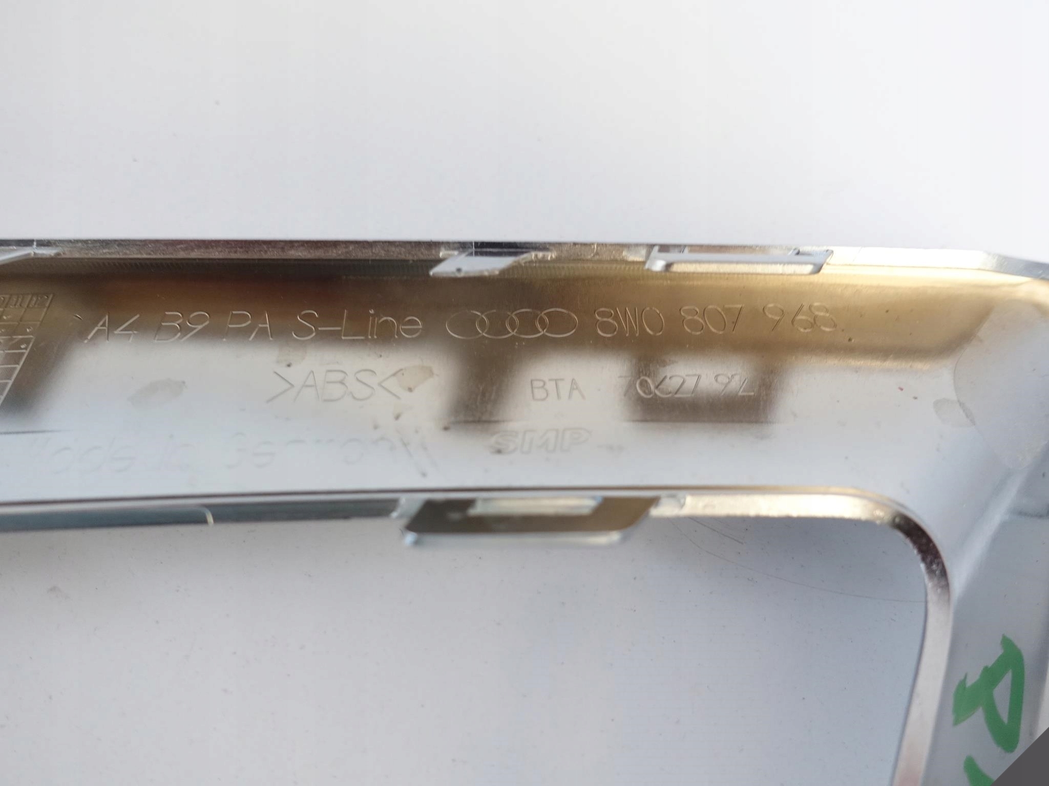 AUDI A4 B9 8W0 S-LINE LIFT 19- CHROM moulding right