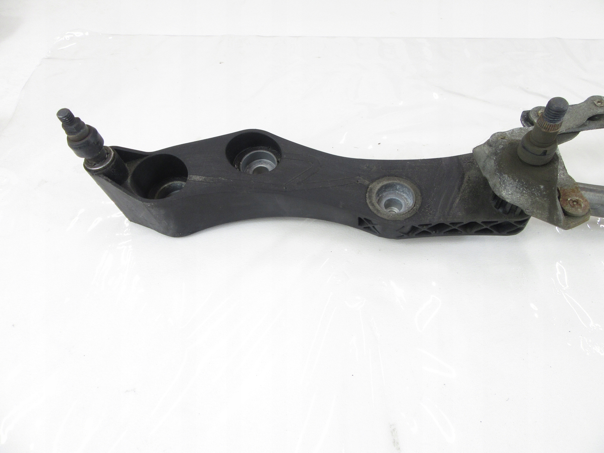 Wischergestänge vorne BMW e60 e61 e63 e64 EUROPA