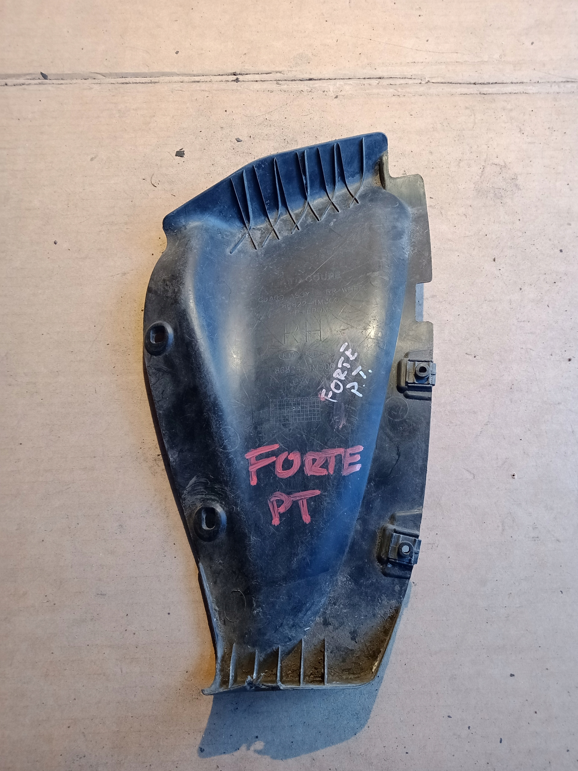 KIA FORT mudguard left right rear part 2009-13R
