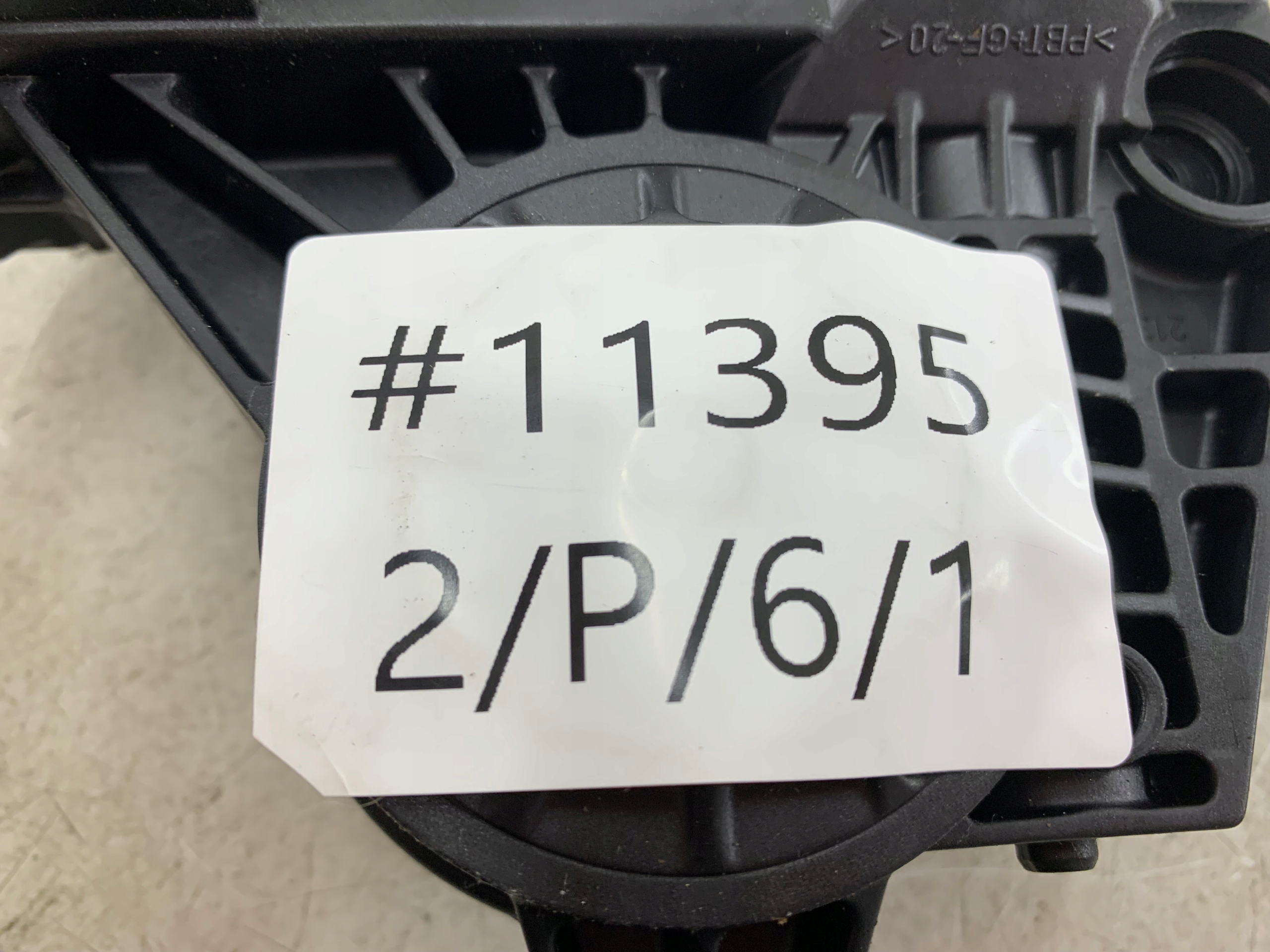 VW PASSAT B5 KOMBI mini motor windows left rear part 3B9839751M