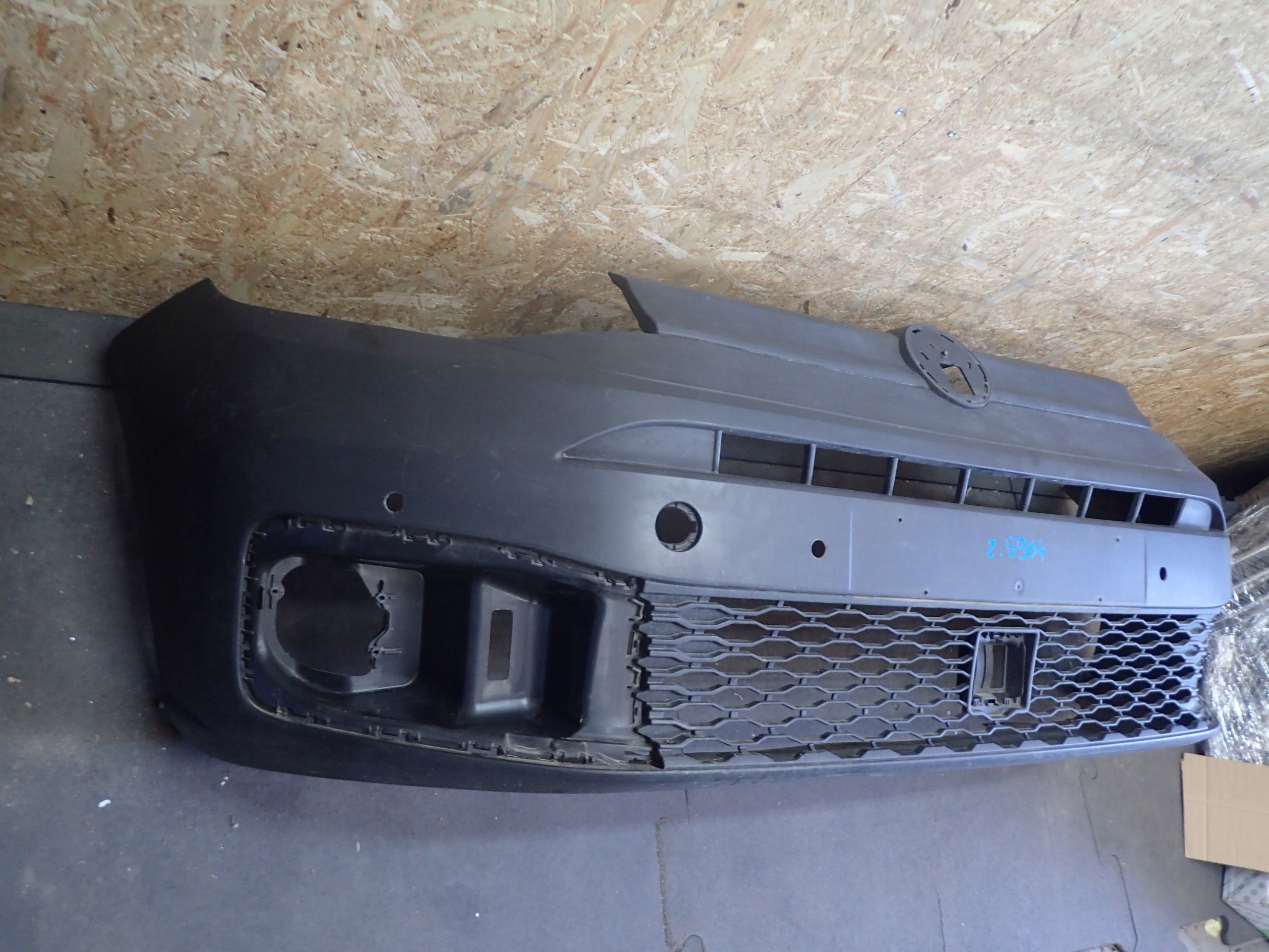 BUMPER FRONT VW CADDY 2K7 20