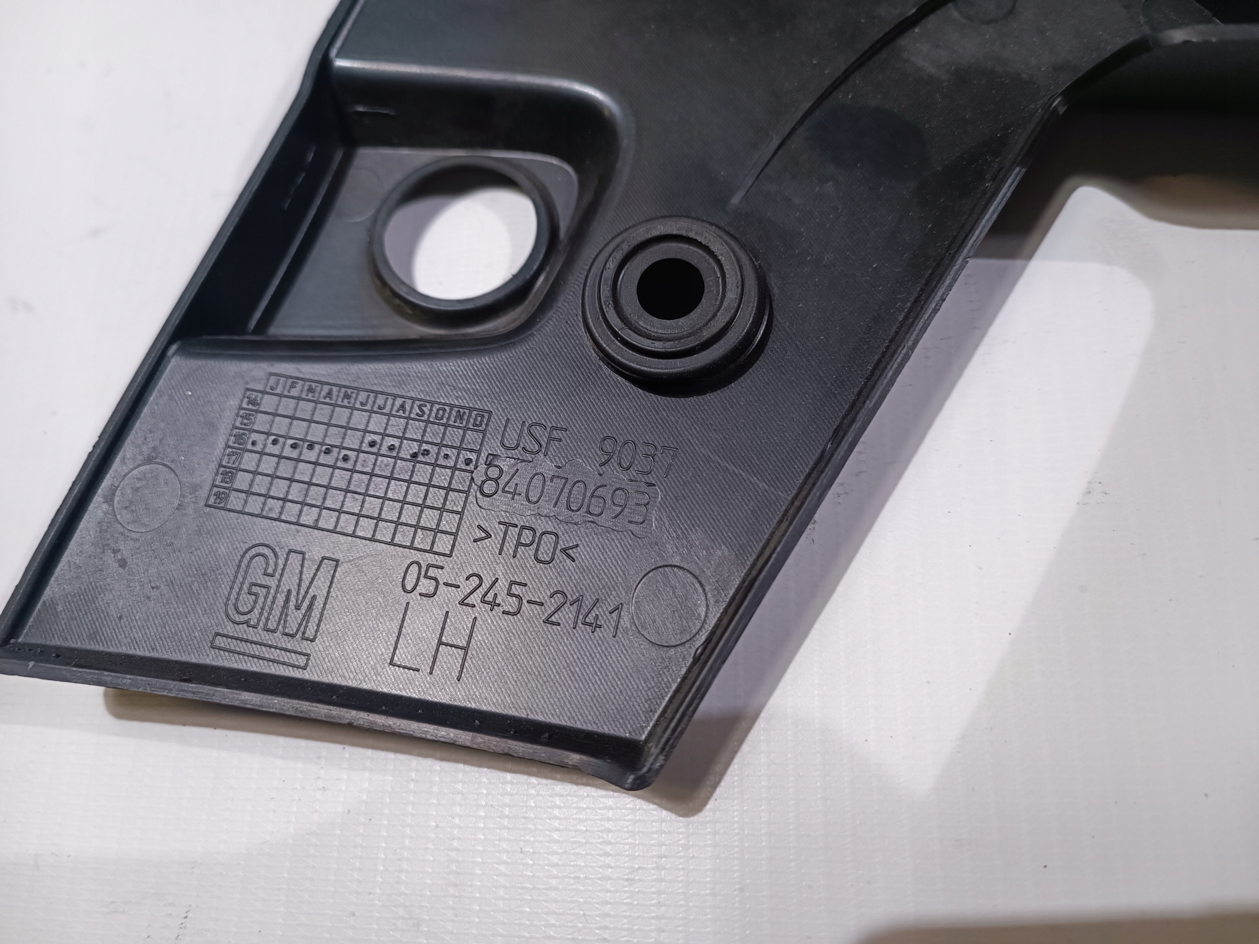 cover lights rear part left Chevrolet Camaro 2016