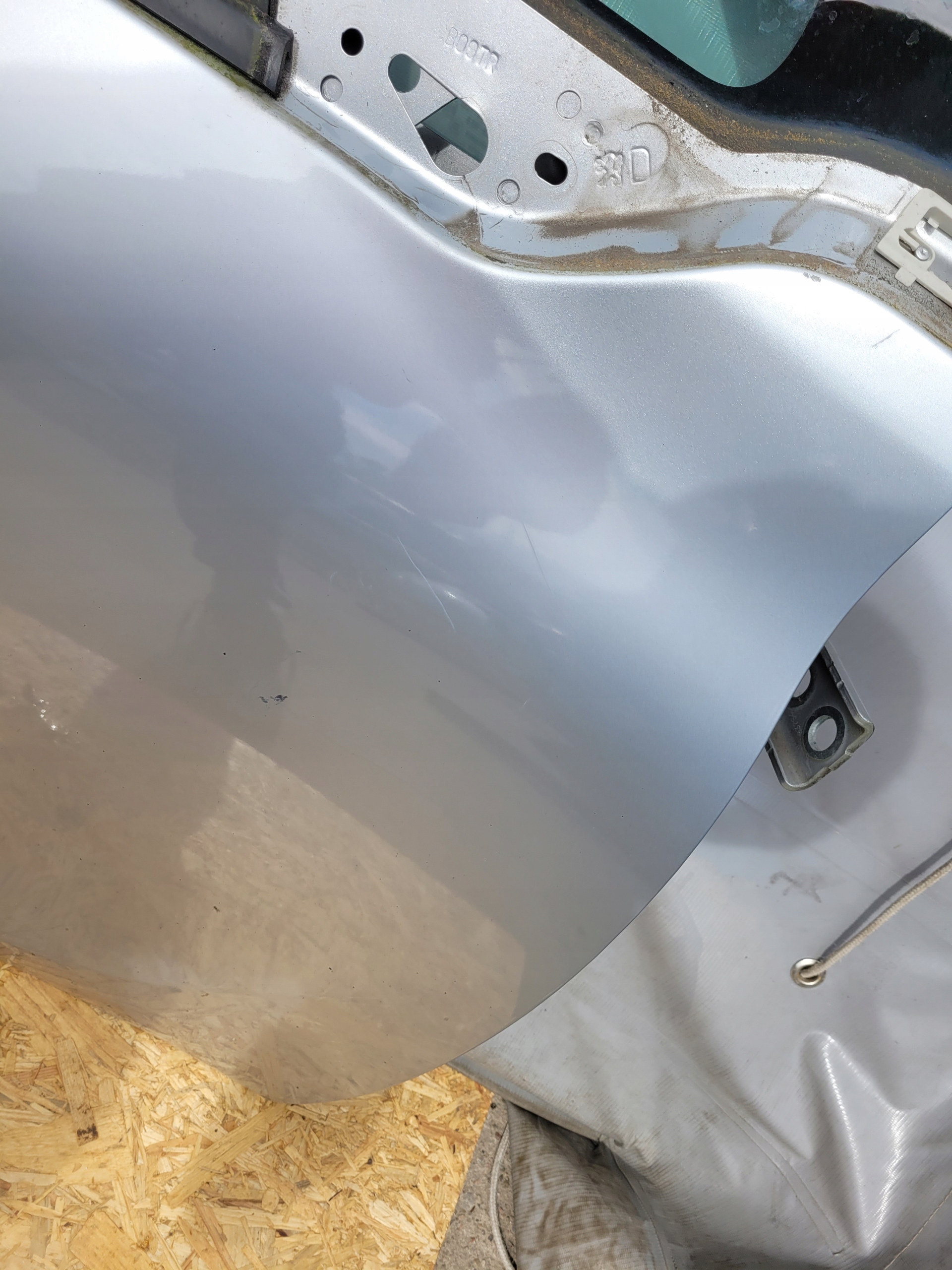 door front front right PEUGEOT 208 and EZR