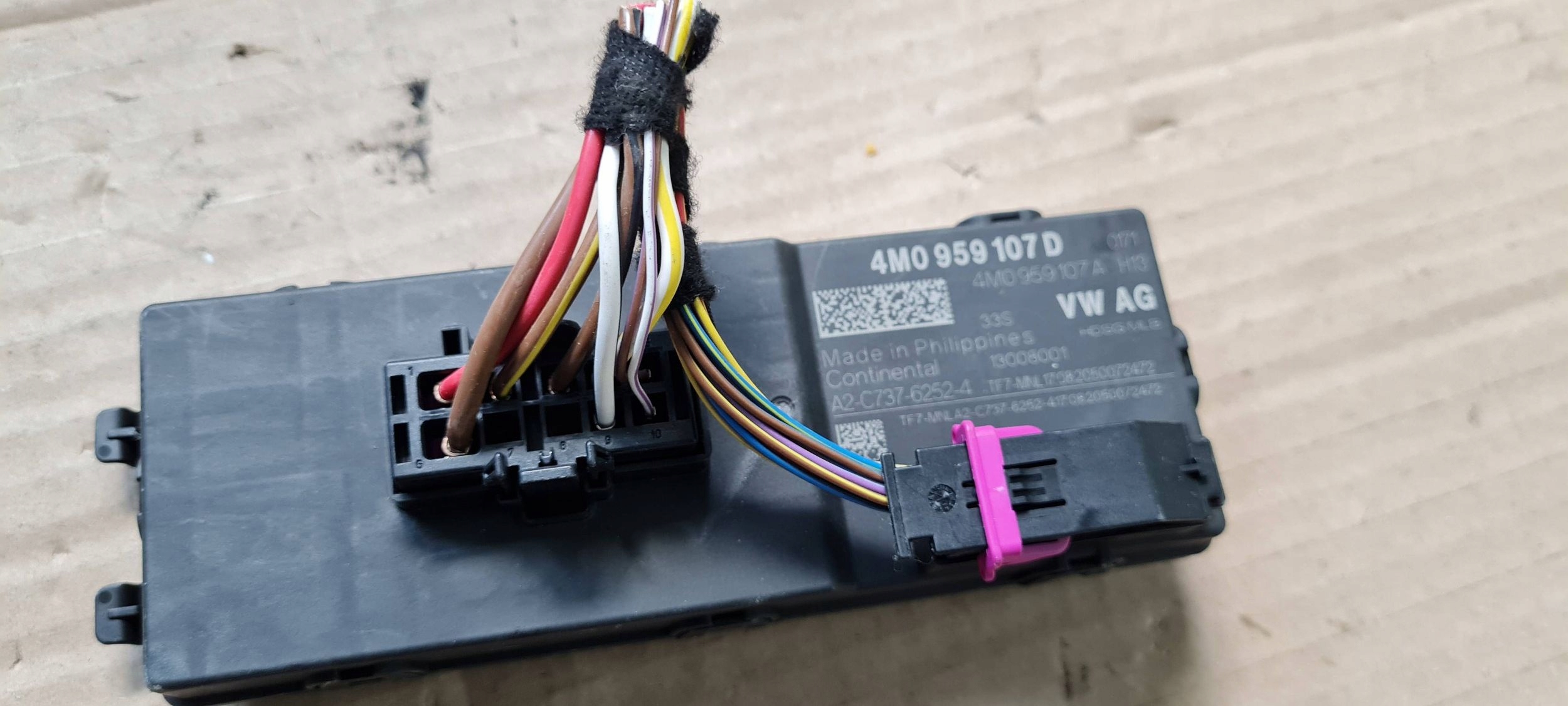 SQ8 4M RSQ8 Q8 module control unit bonnet boot 4M0959107D SQ7 4M Q7