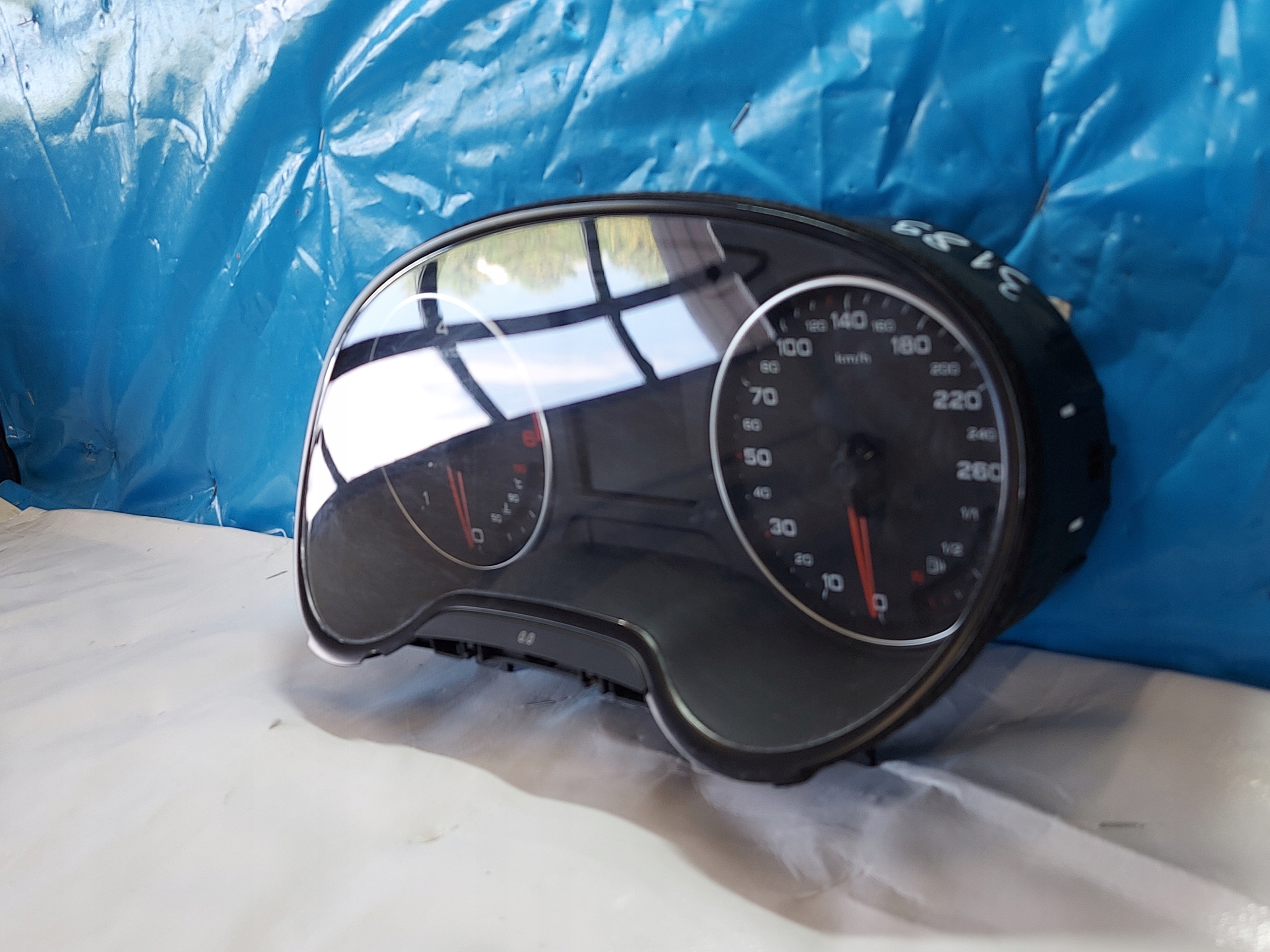 dials clock AUDI A3 8V 1.6 TDI 2015r 8V0920860H