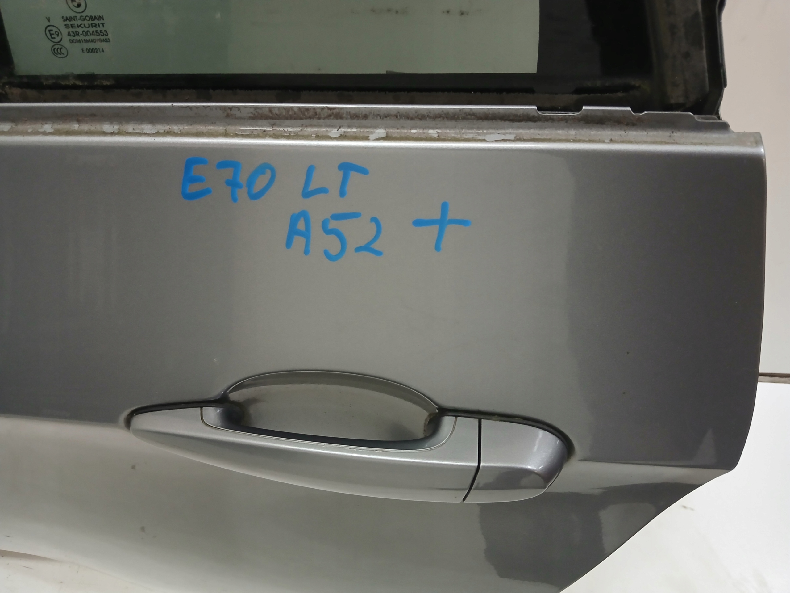 door left rear. BMW X5 E70 A52/7 SPACEGRAU