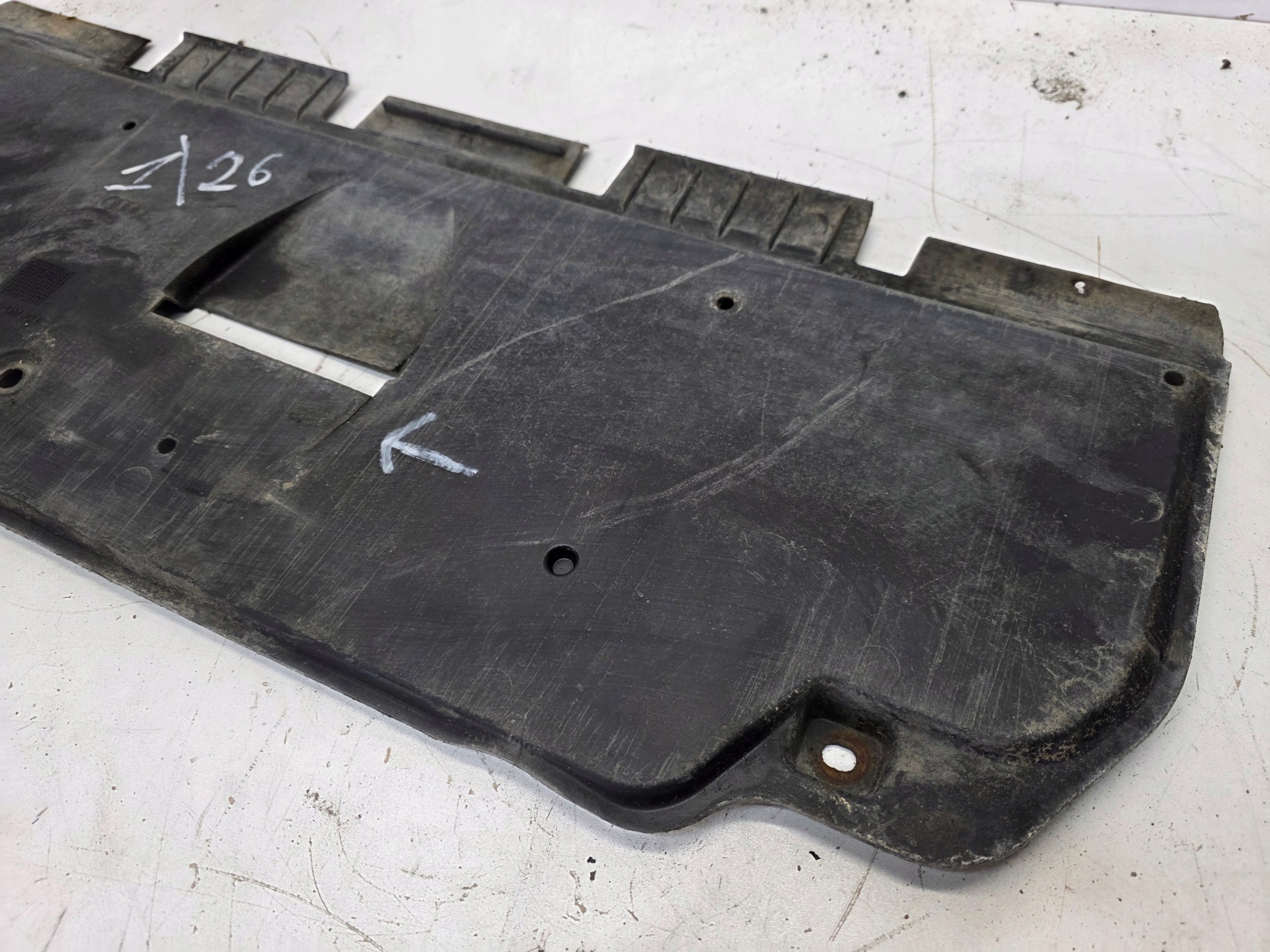 blende abdeckung abdeckung unter getriebe AUDI A6 C6 4F0863822A