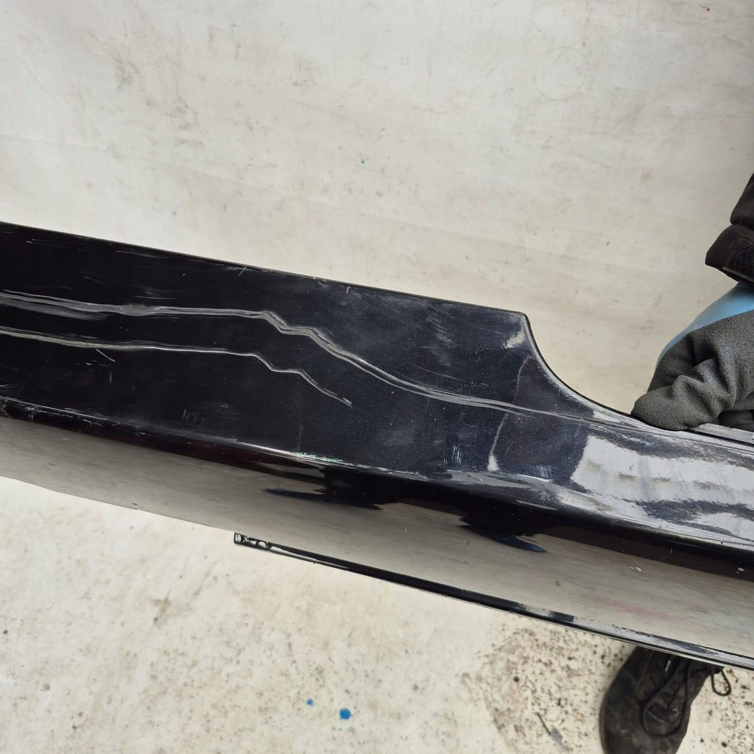 VOLVO C70 06-13 moulding right threshold right