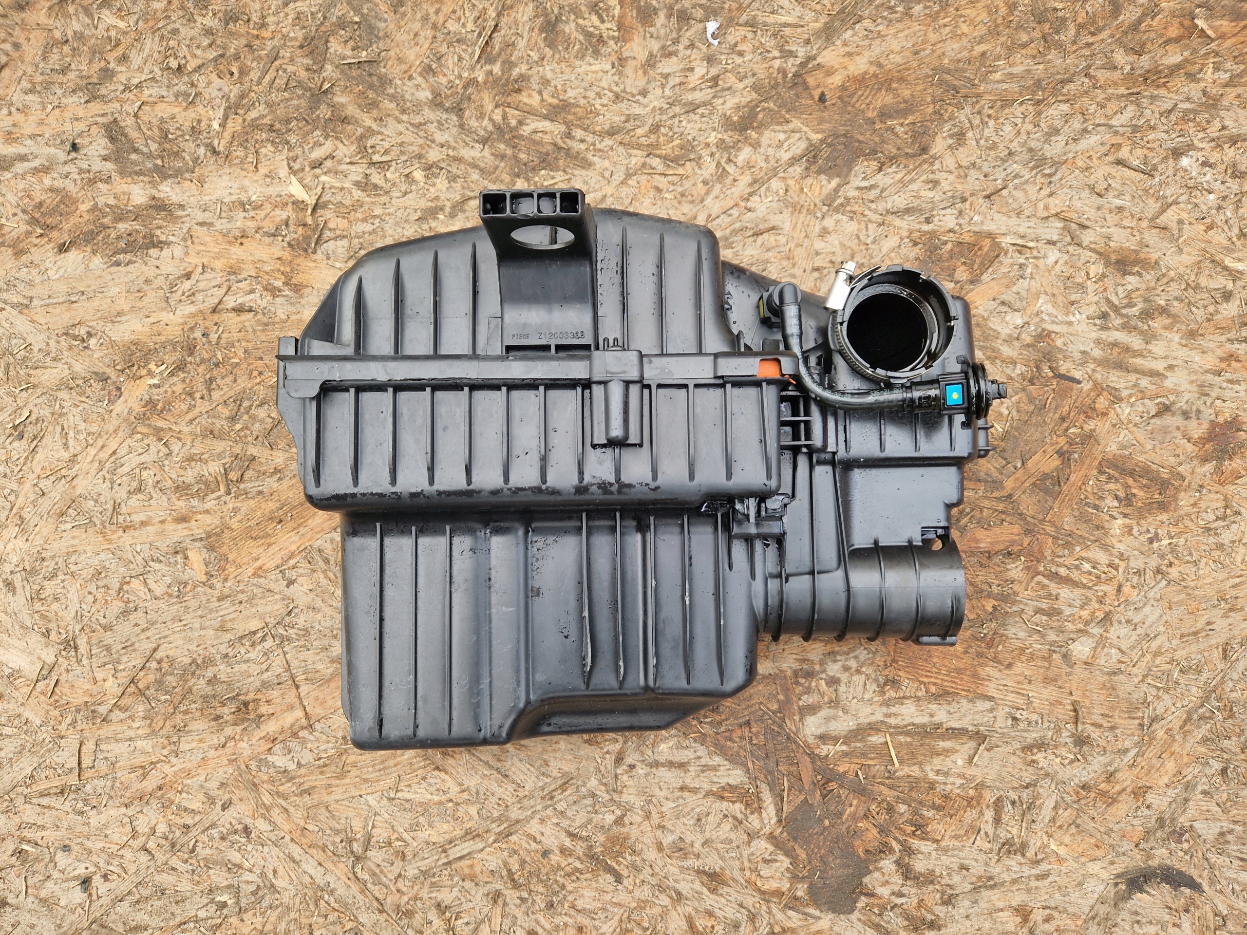 Gehäuse filter luft PEUGEOT 208 1.2 THP 9813534180