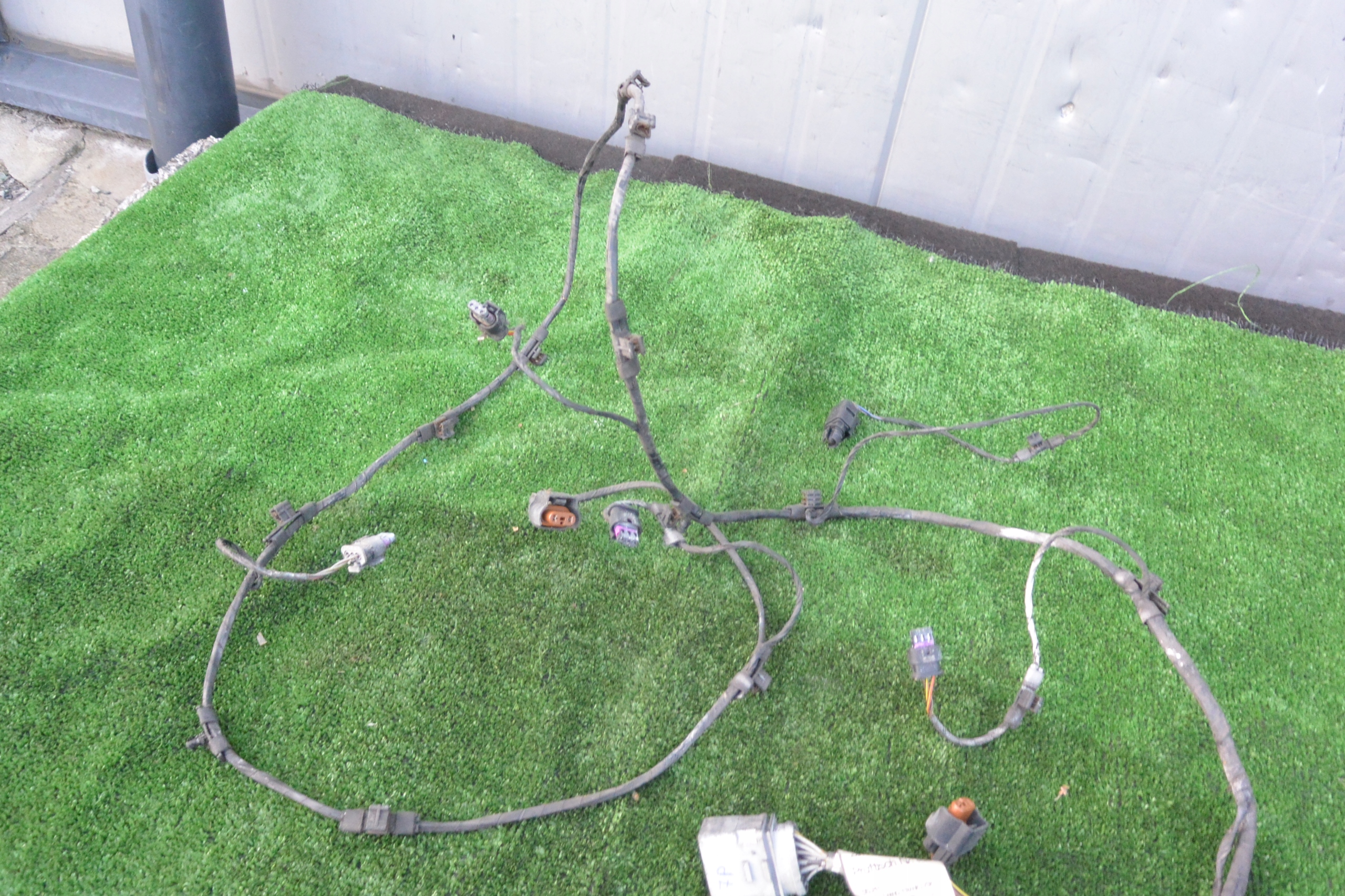 bundle wiring of a bumper front VOLKSWAGEN VW TOUAREG 7P