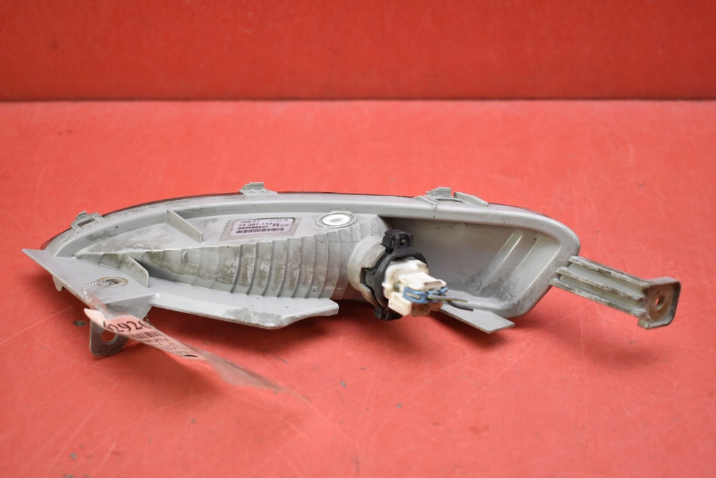 indicator right front front 13367143 OPEL ASTRA 4 IV J LIFT 11-20