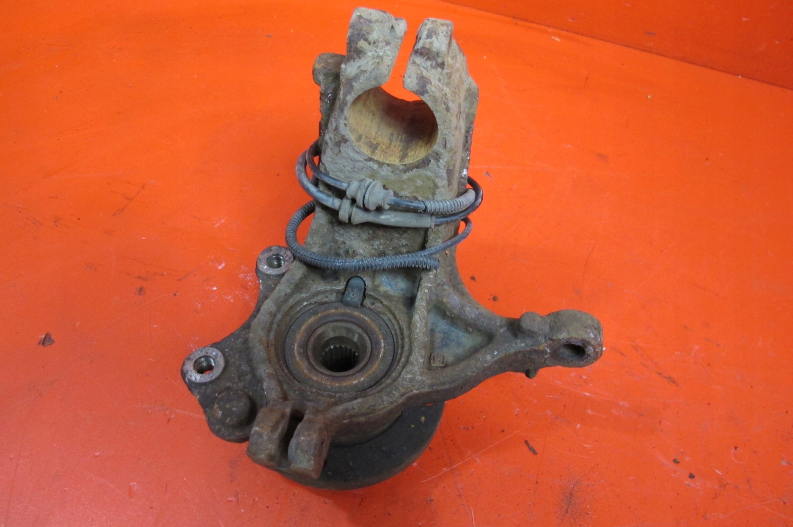 PEUGEOT 207 06- 1.4 VTI 8FS swing right front front
