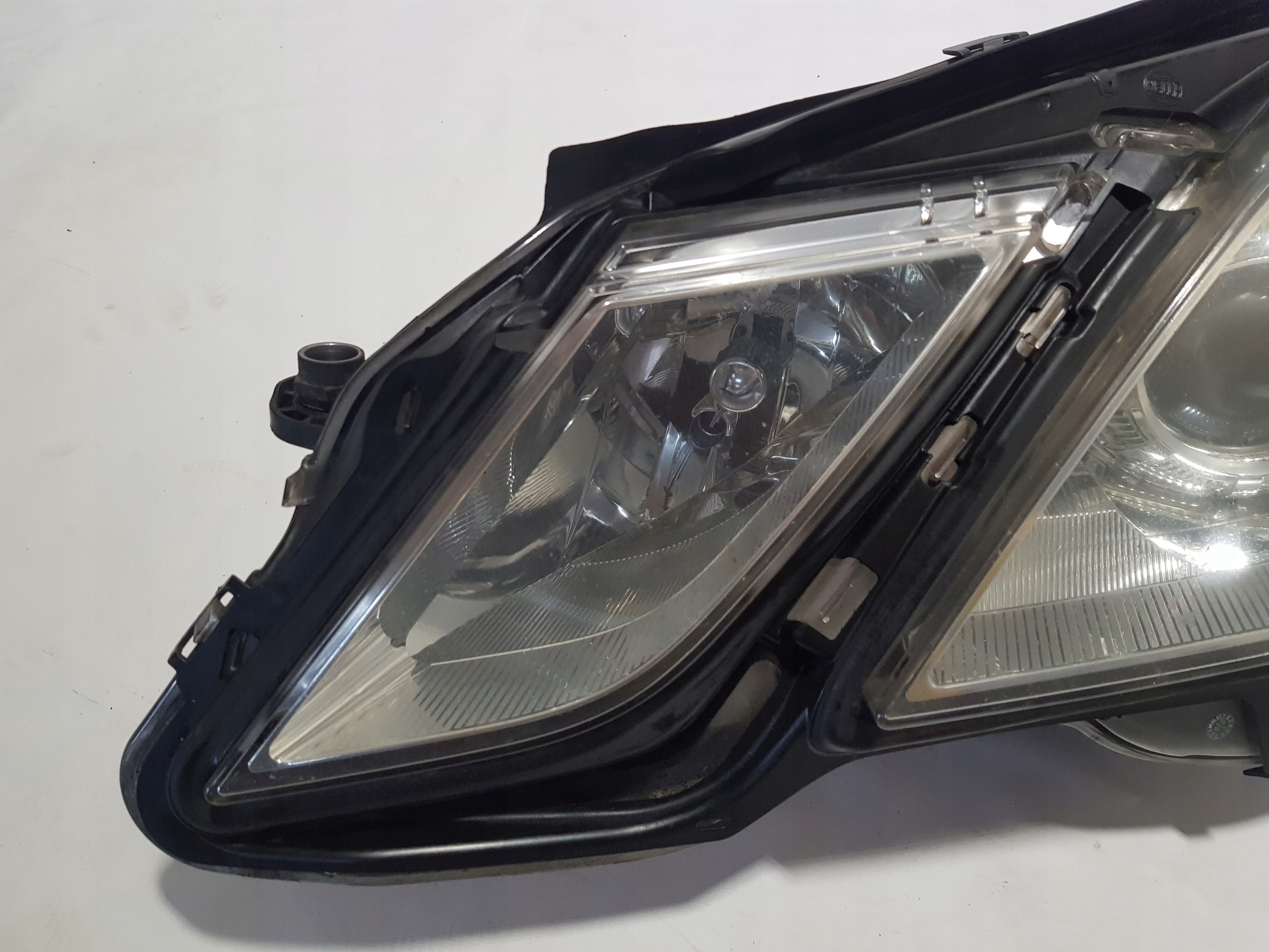 light left front MERCEDES W212 H7 2128200361