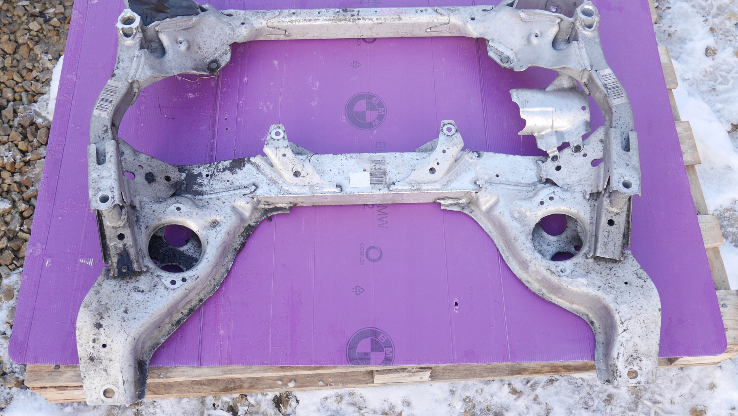 BMW E90 E92 E93 SANKI KOŁYSKA PRZÓD SILNIK 335i 3,5i