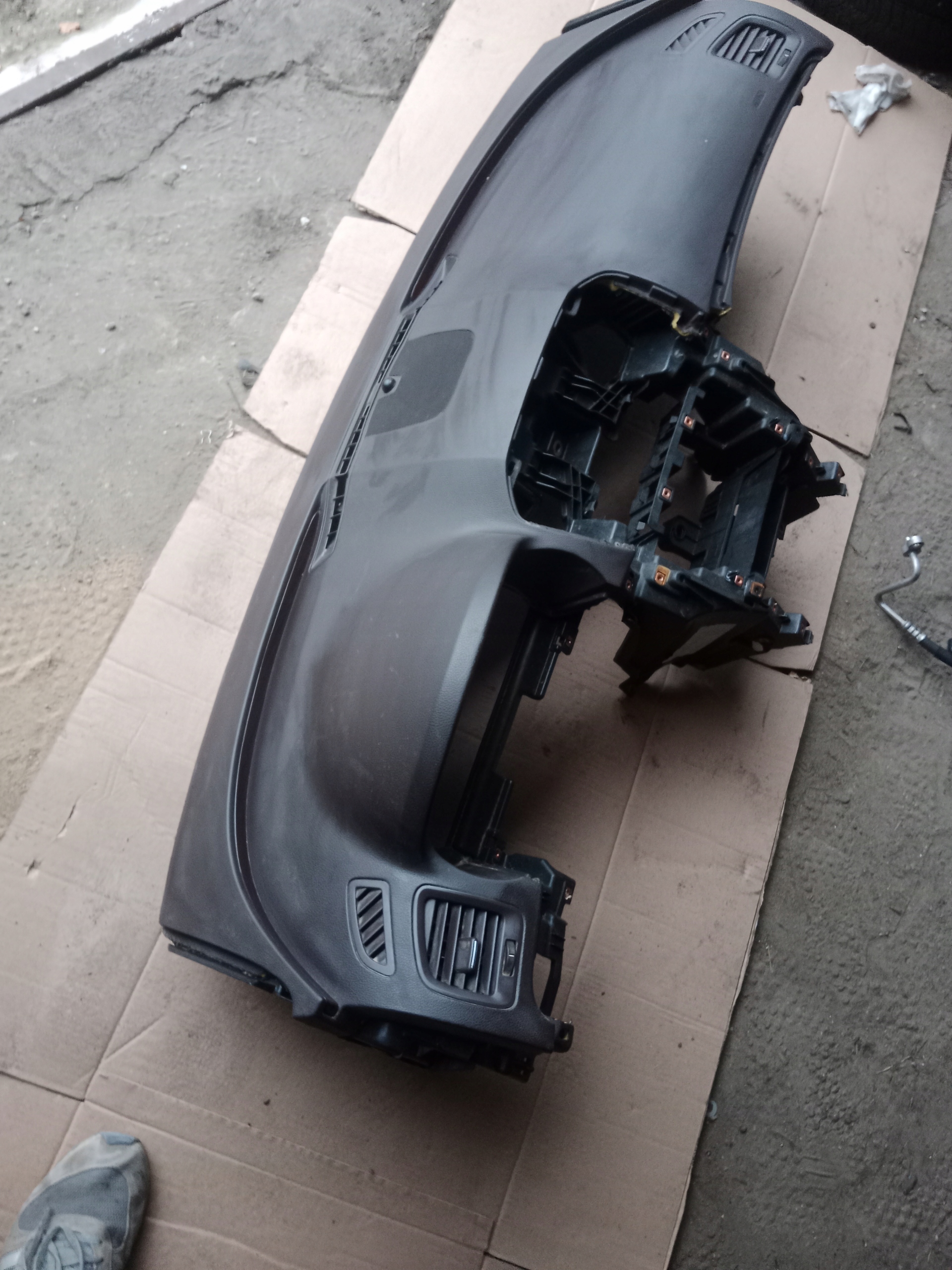 console cockpit dashboard instrument panel OPEL INSIGNIA A