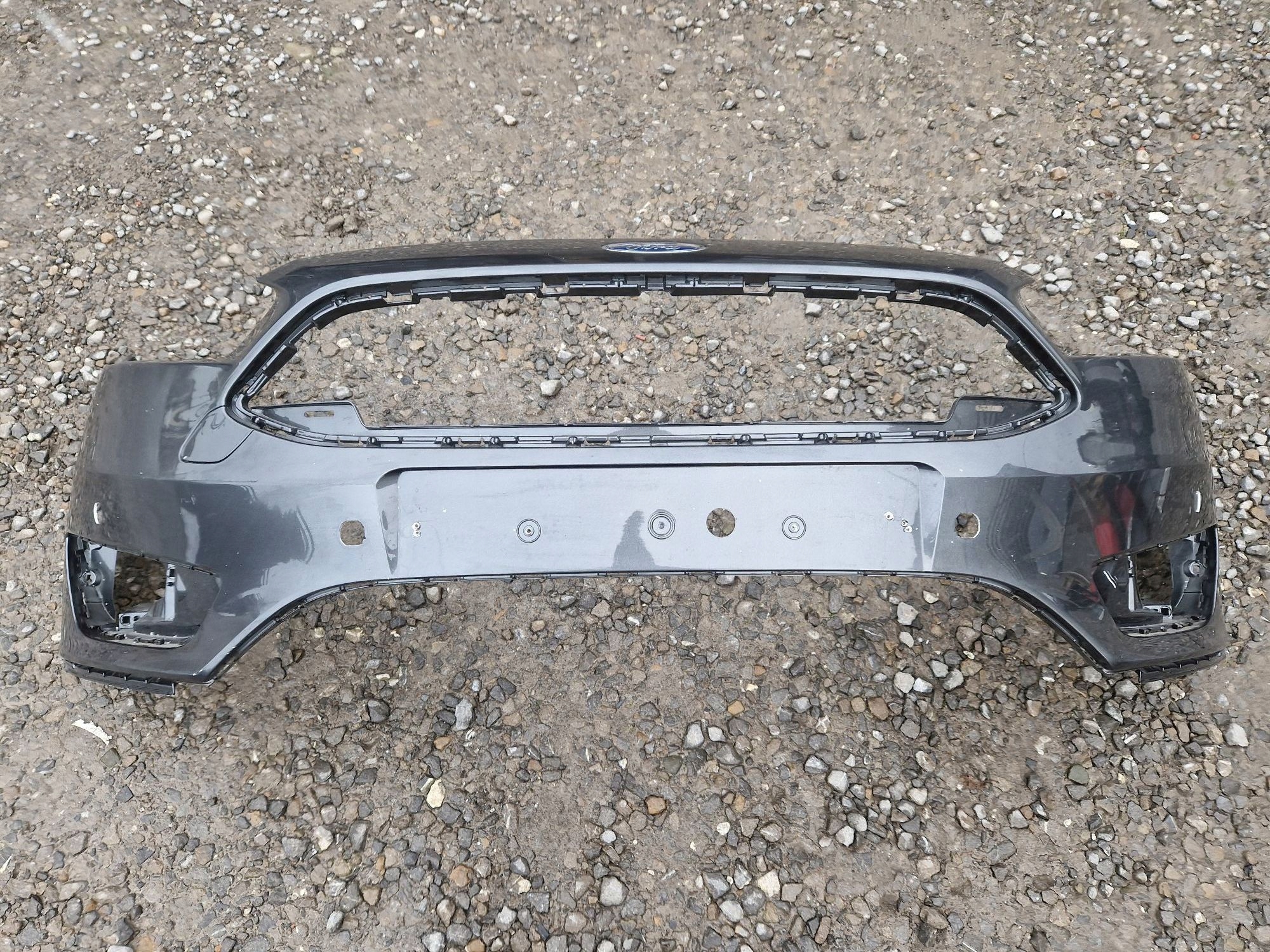 nárazník přední FORD FOCUS III LIFT 2014R->