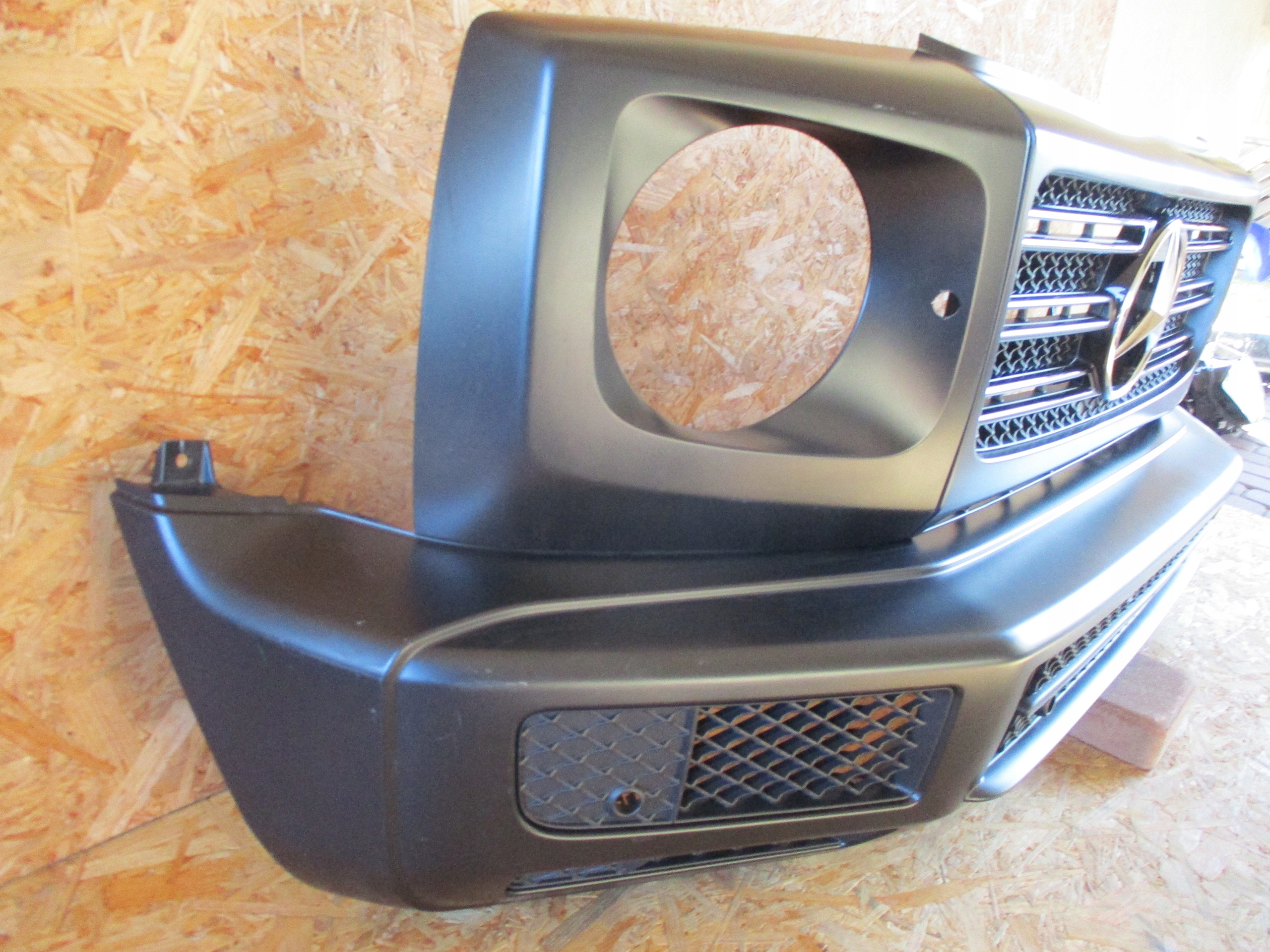 FRONTSTOSSSTANGE MERCEDES G-KLASA W463