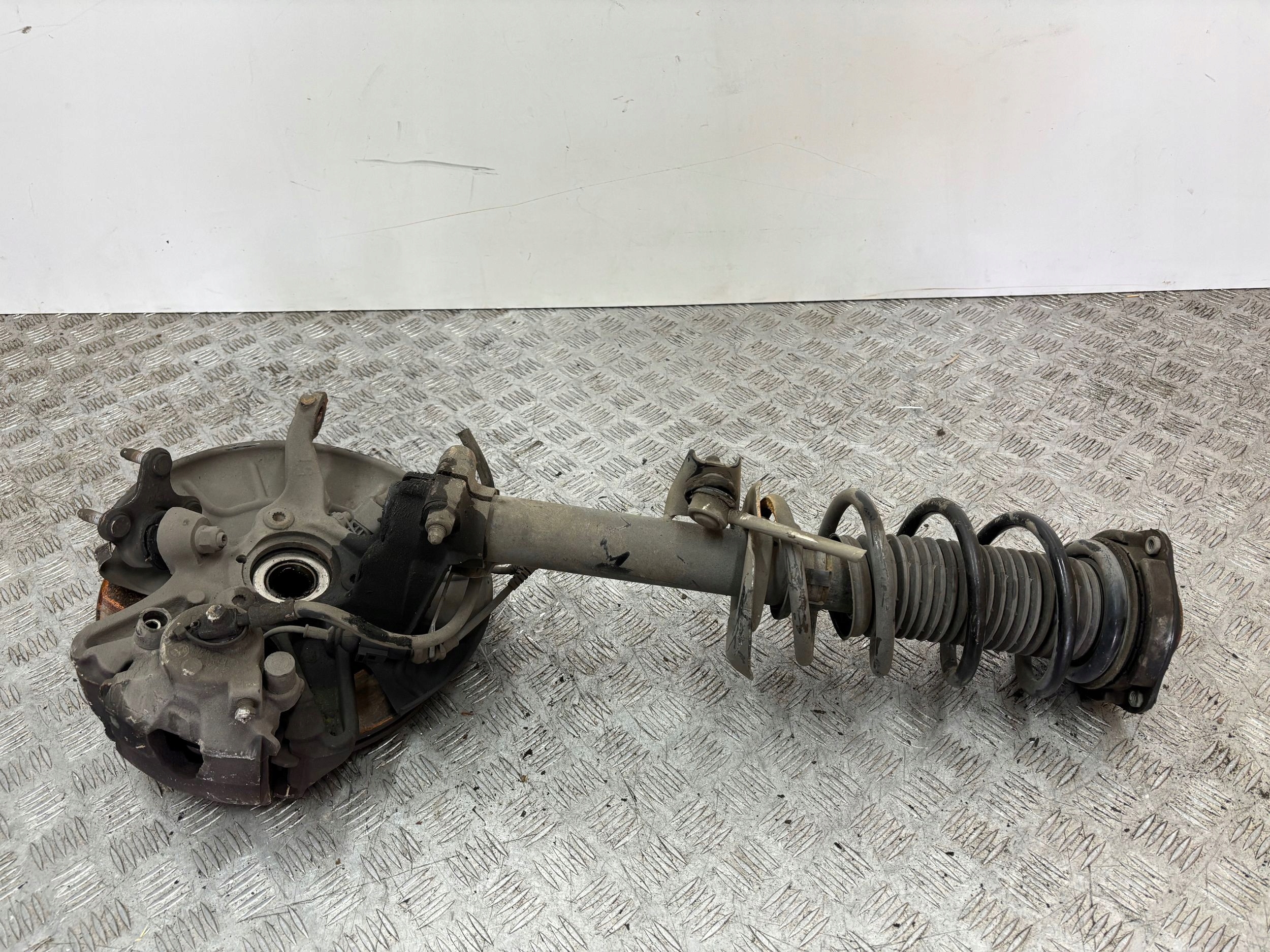 swing McPherson left VW GOLF VI 6 2.0 TDI