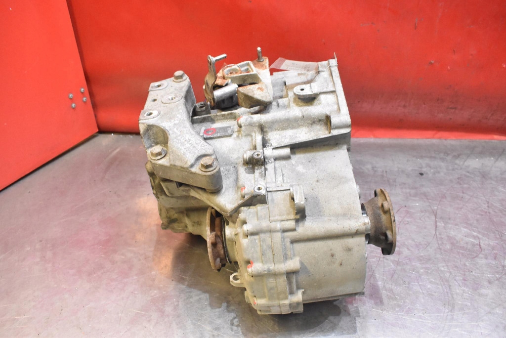 Getriebe JLZ SEAT LEON 2 II 2.0 TFSI 200 KM 05-09